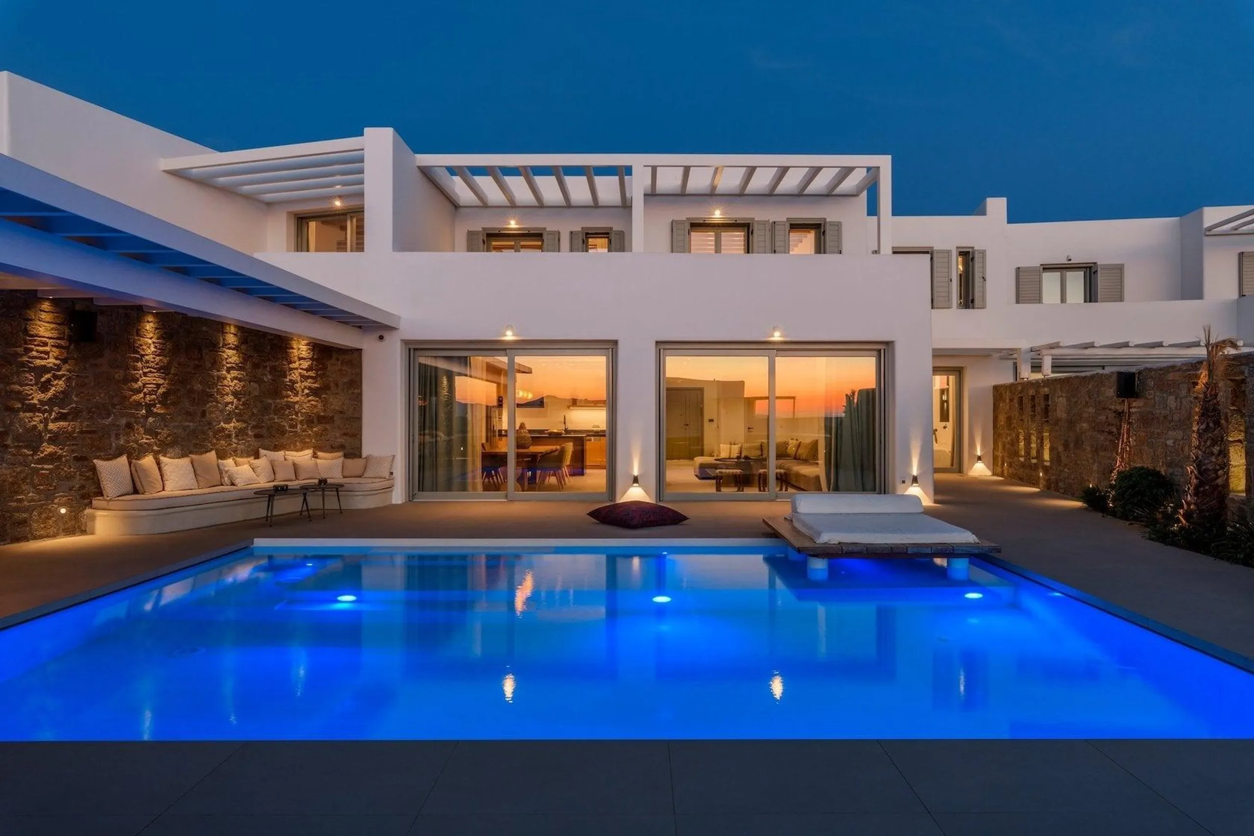 Elegant Oceanview Villa with Private Pool — photograph 5