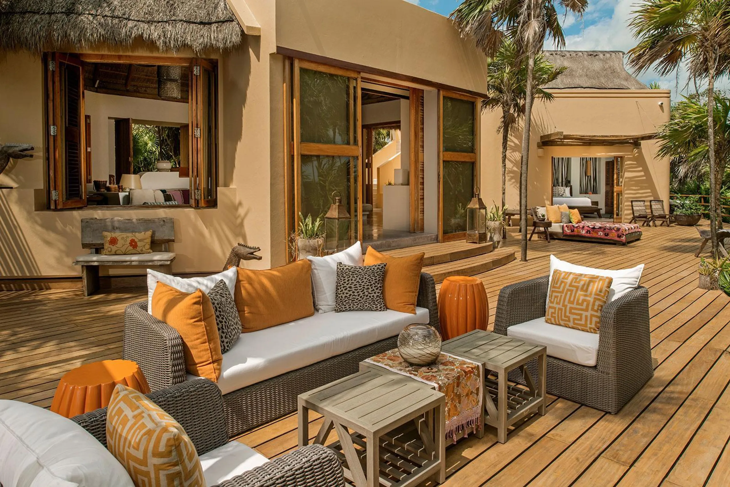 Contemporary Mayan Luxury with Private Pool and 100 Meters of Private Beachfront — photograph 8