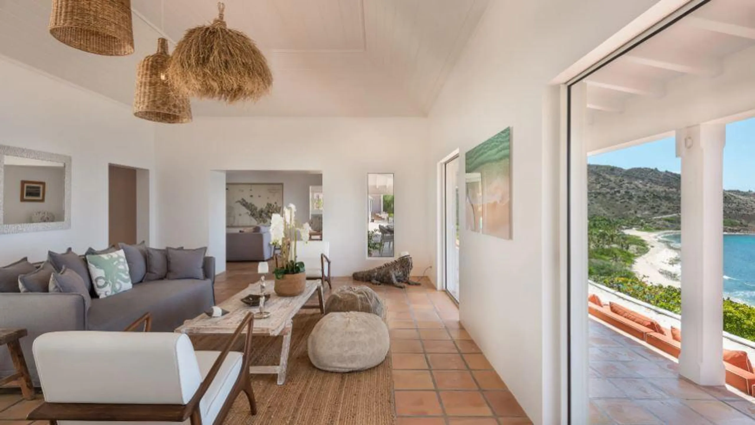 Chic Ocean View Villa with Private Pool in St. Barts — photograph 11