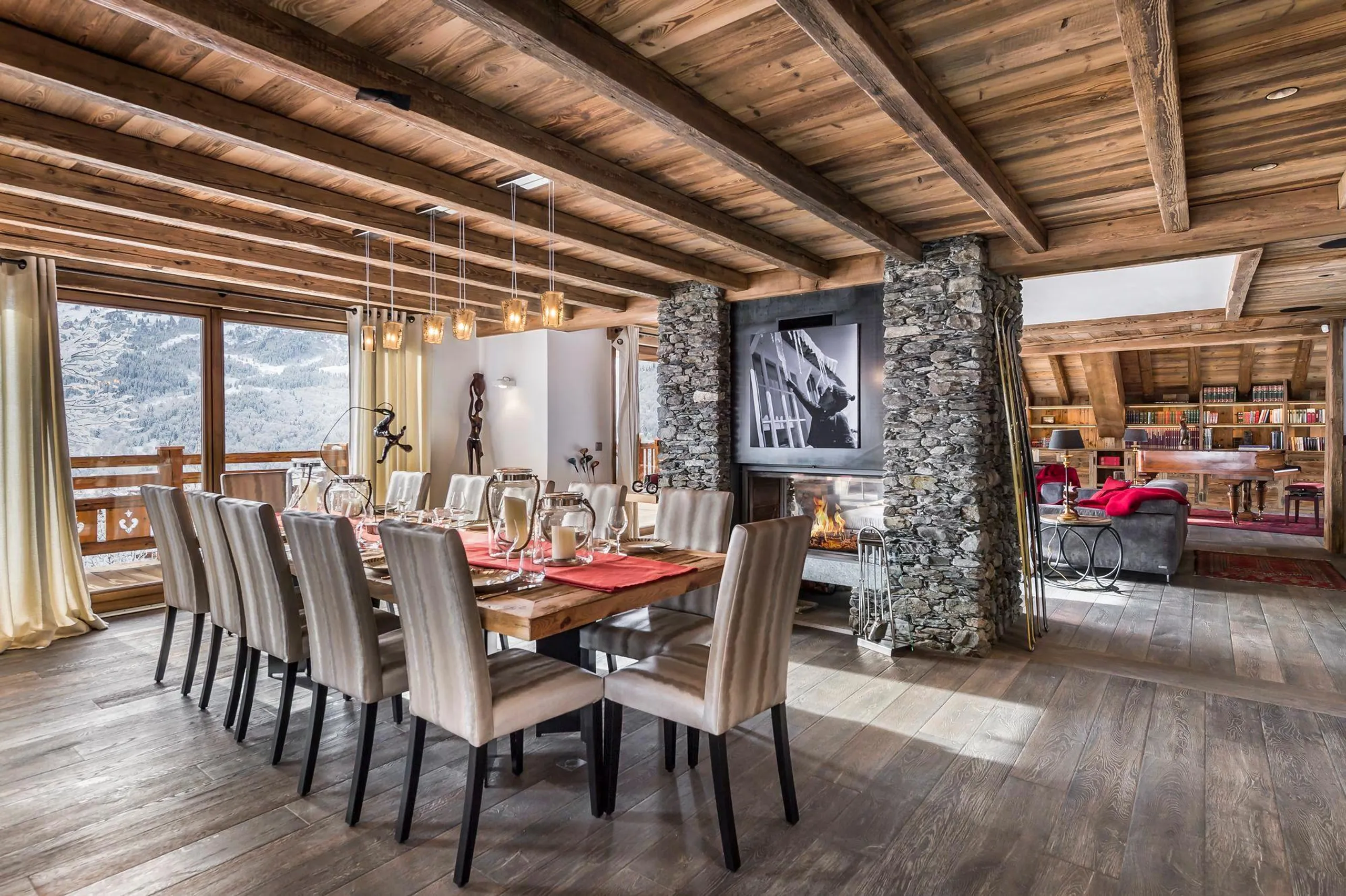 Splendid Six-Bedroom Chalet with Private Hammam — photograph 7