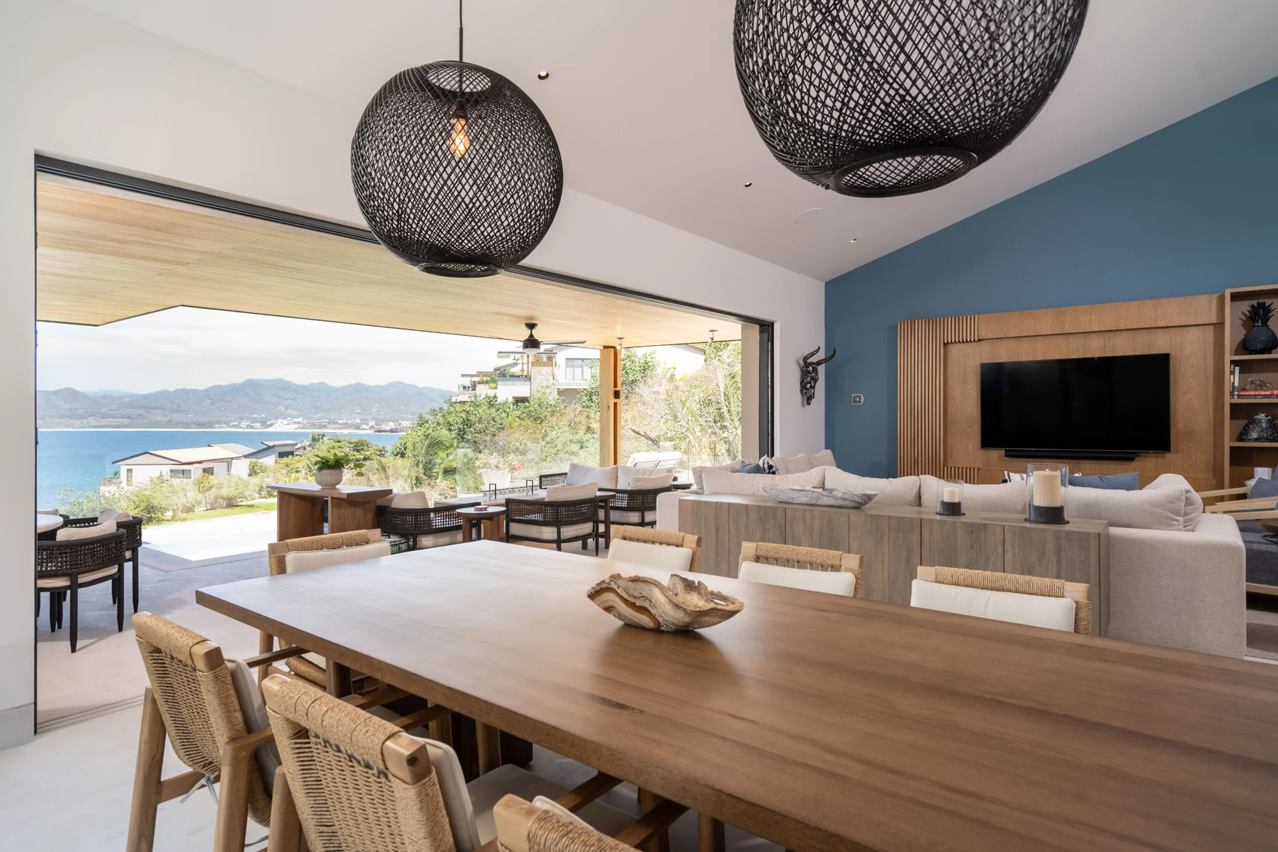 Sophisticated Iyari Punta Mita Villa with Infinity Pool, Chef & Panoramic Views — photograph 11