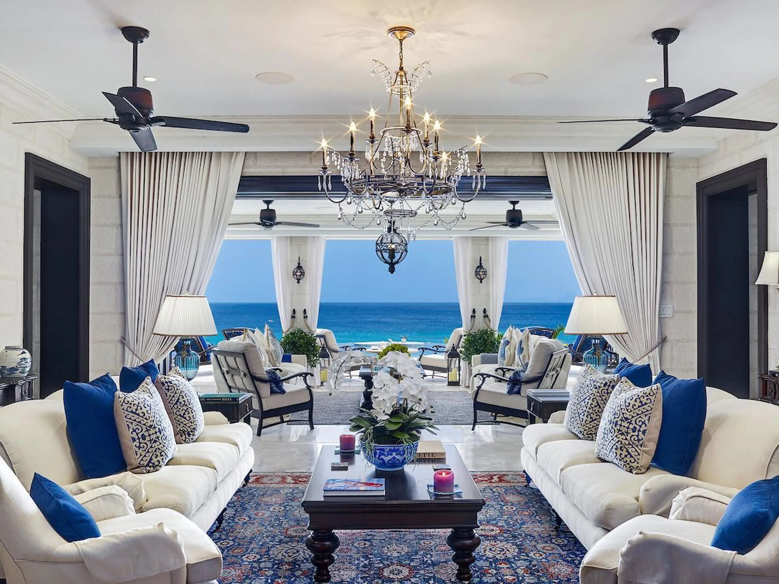 Elegant St James Ocean View Villa with Infinity Pool — photograph 3