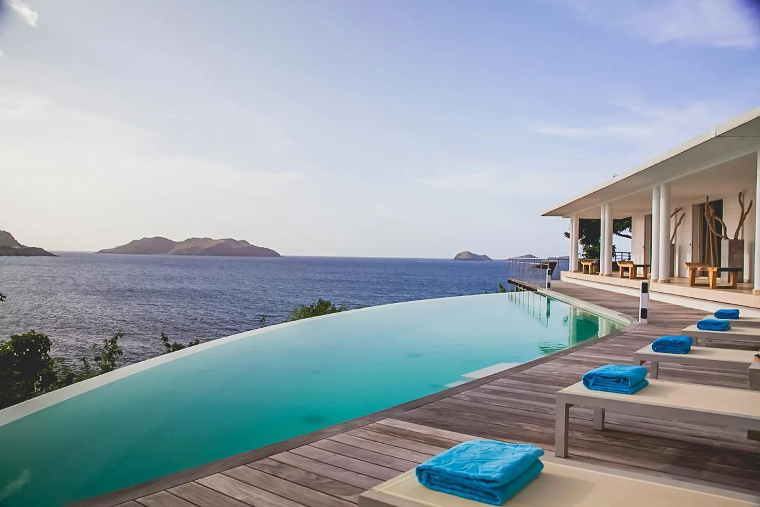 St Jean Bay Modern Luxe Estate with Infinity Pool with Reef Point Ocean Views — photograph 6