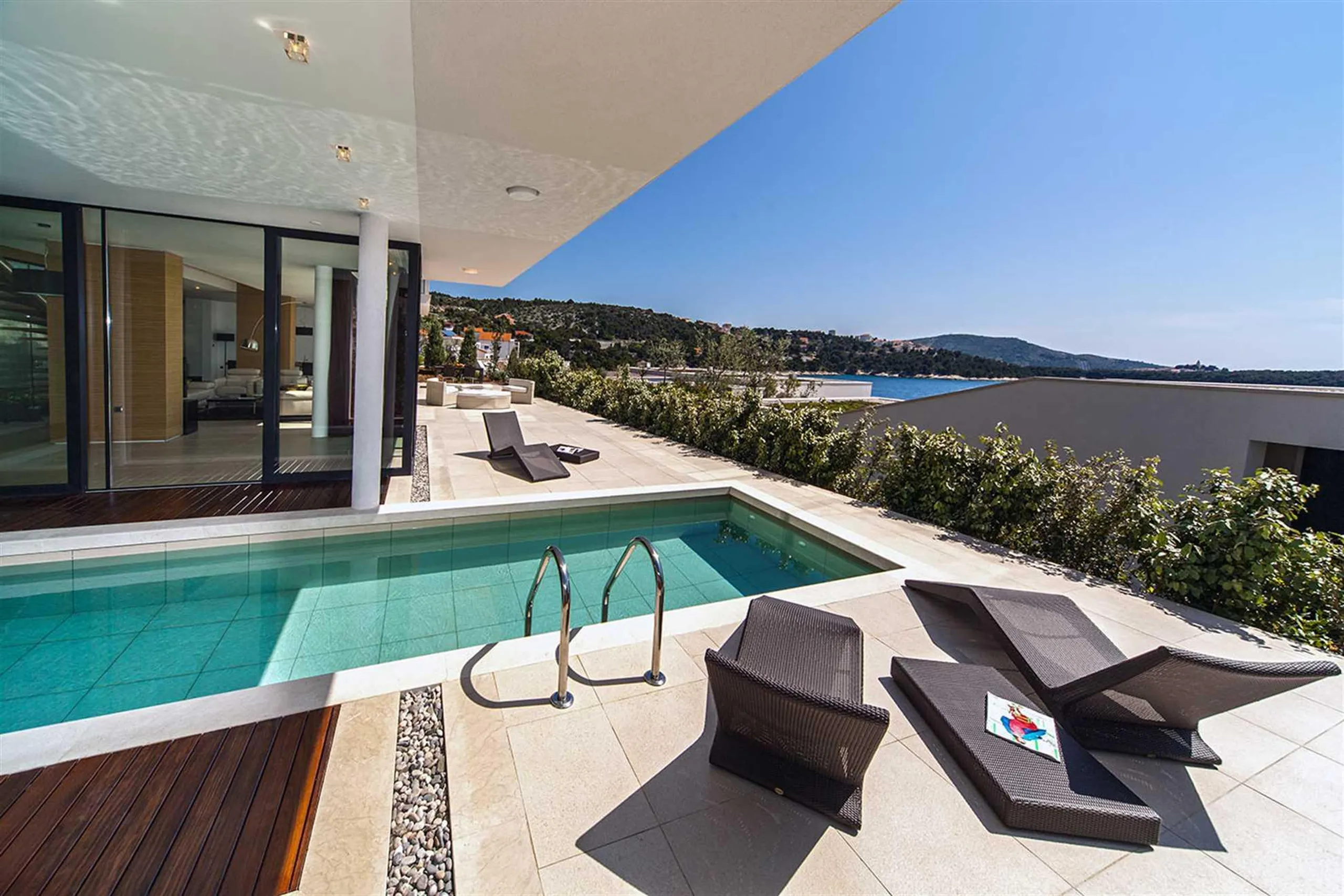 Chic Villa with Pool, Sauna, and Scenic Views in Primošten, Primosten
