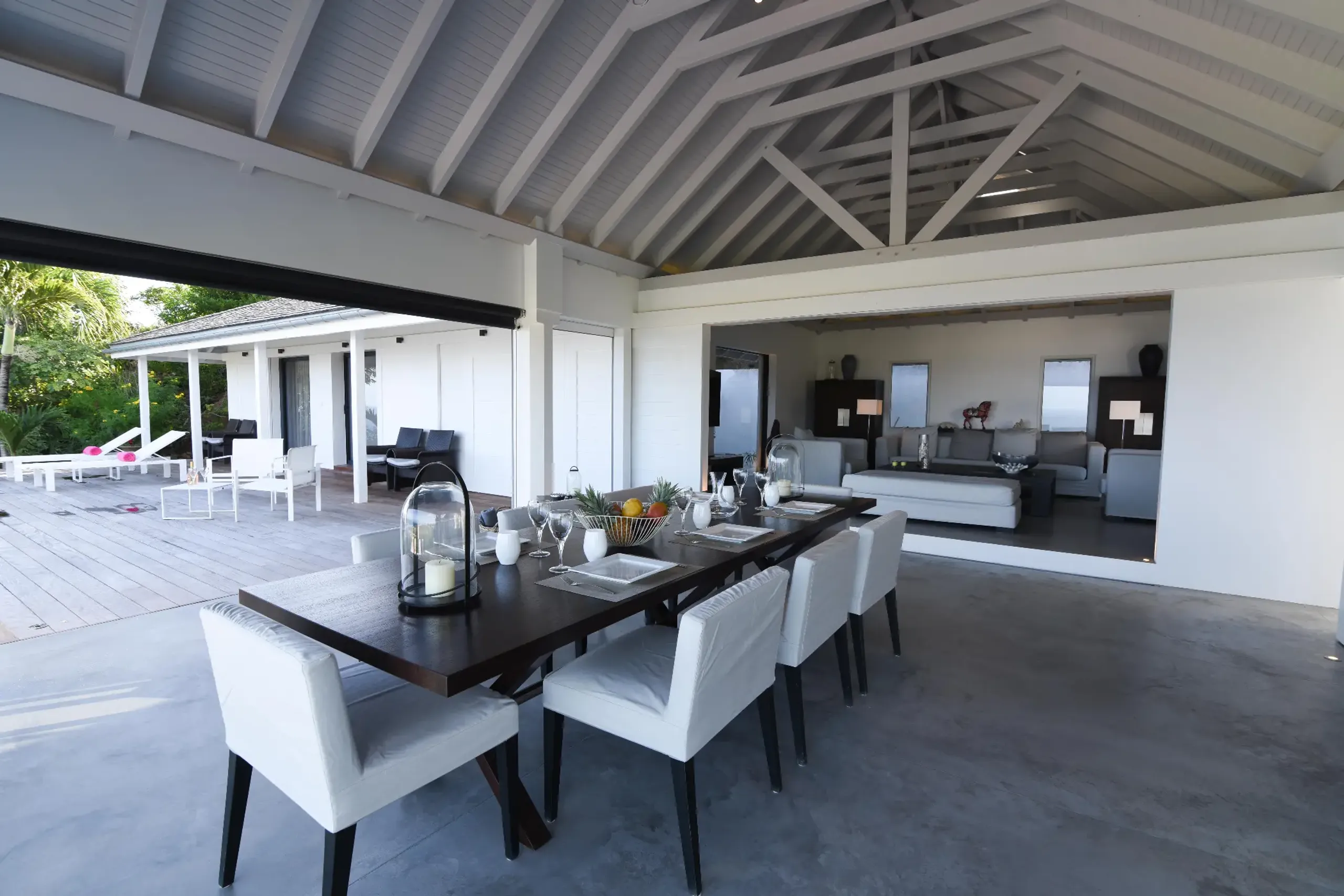 Palatial Paradise Villa with Private Pool and Outstanding Ocean Views — photograph 8