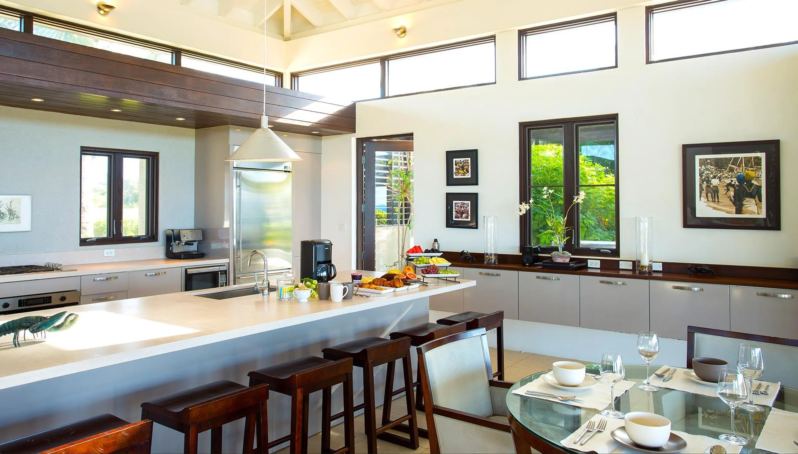 Pocket Listing: Refreshing 4-bedroom Villa With Caribbean Sea Views — photograph 8