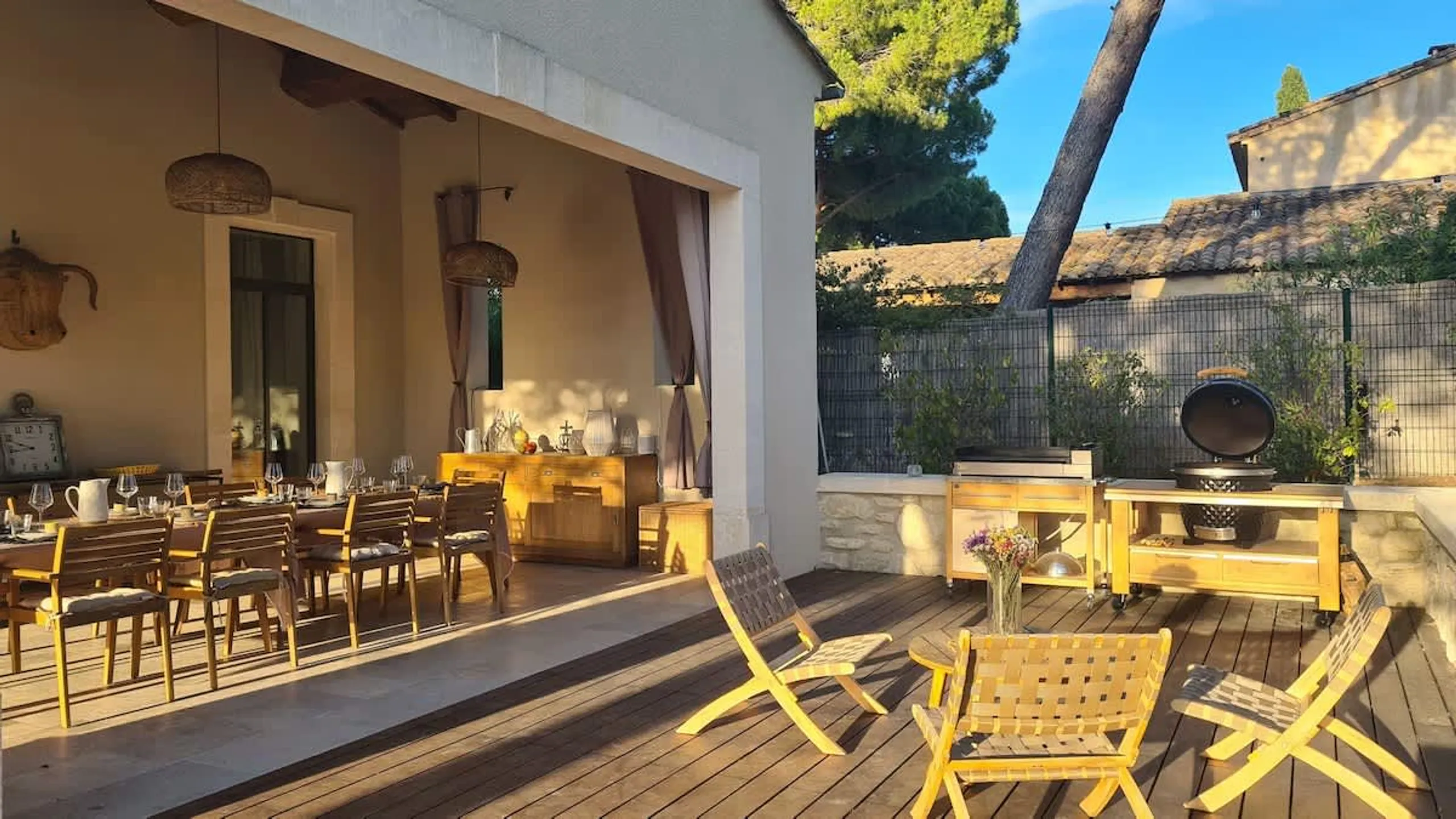 Majestic Saint-Rémy-de-Provence Retreat with Private 9x9m Pool and Tranquil Gardens — photograph 6
