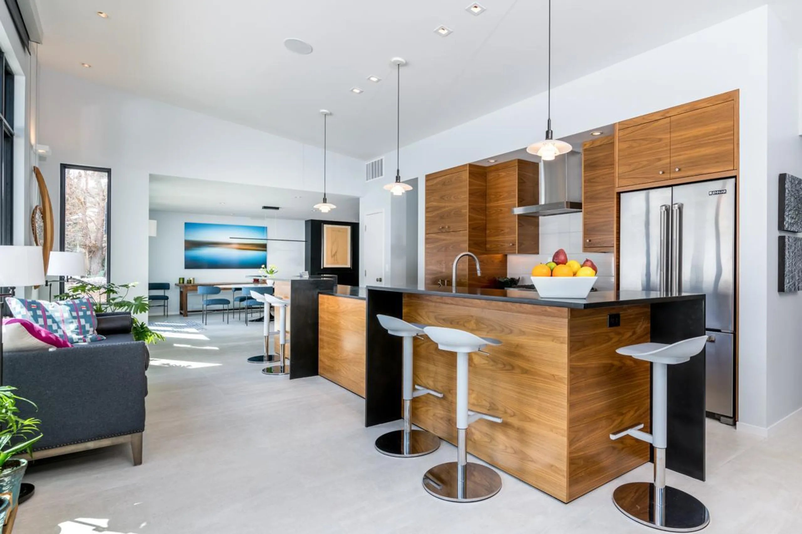 Grandiose Retreat with Majestic Mountain Views VILLAWAY® — photograph 7