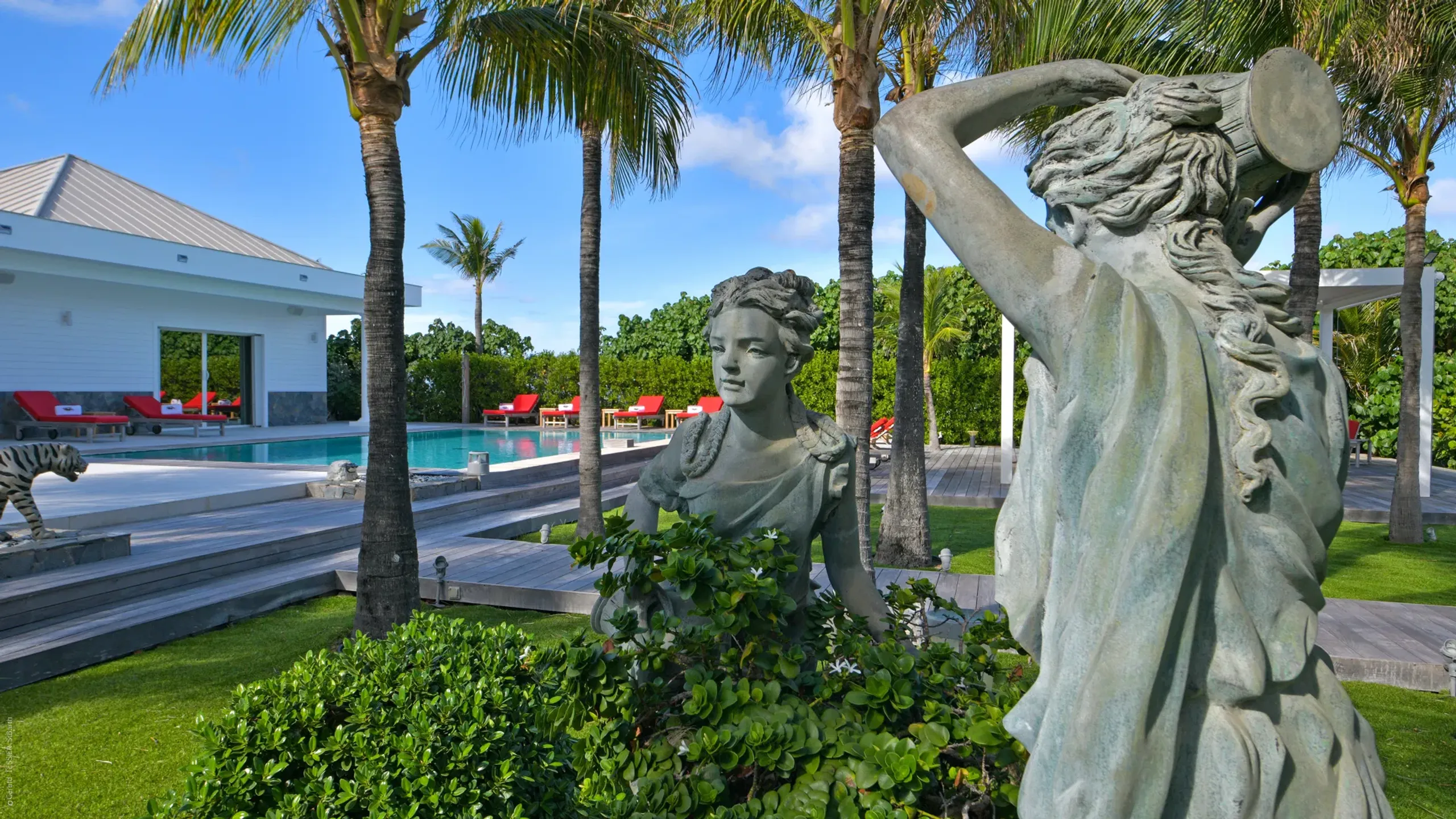 Exquisite Paradise Villa with Private Pool and Fitness Center — photograph 4