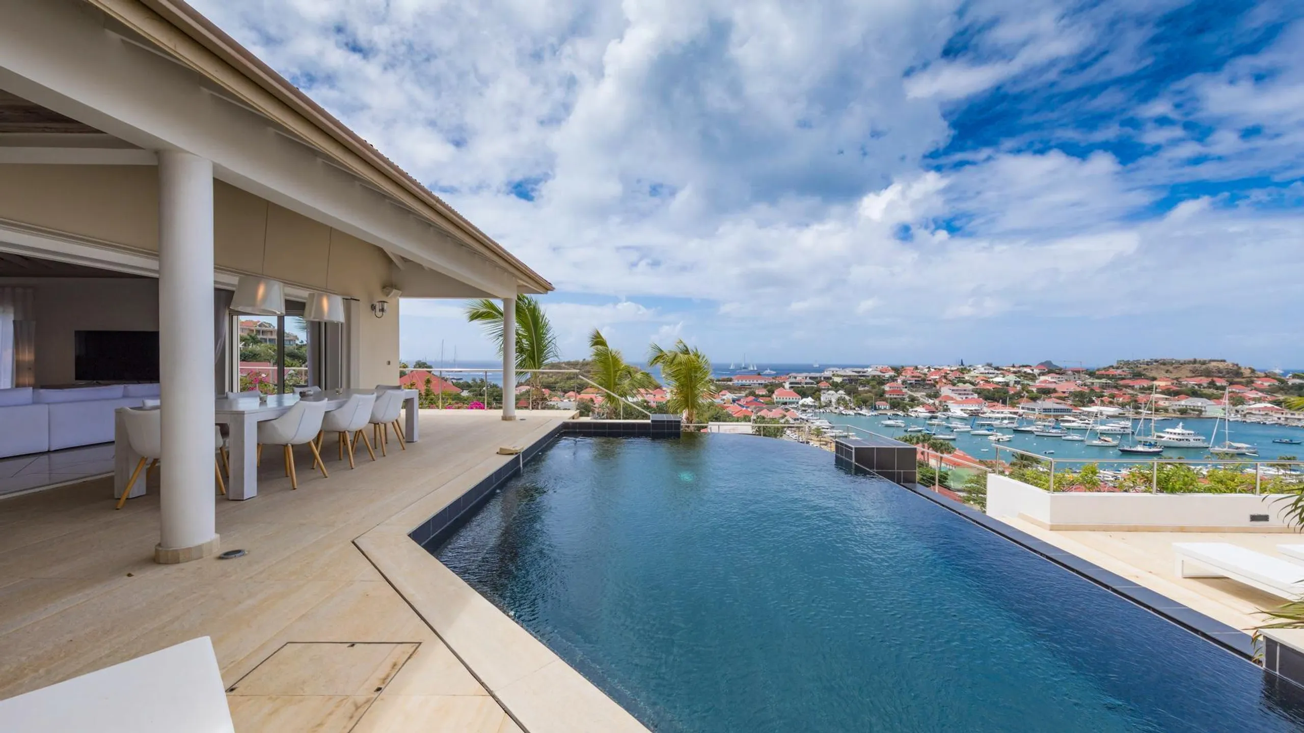 Harbor Front View Villa with Infinity Pool in Gustavia, St. Barths — photograph 5
