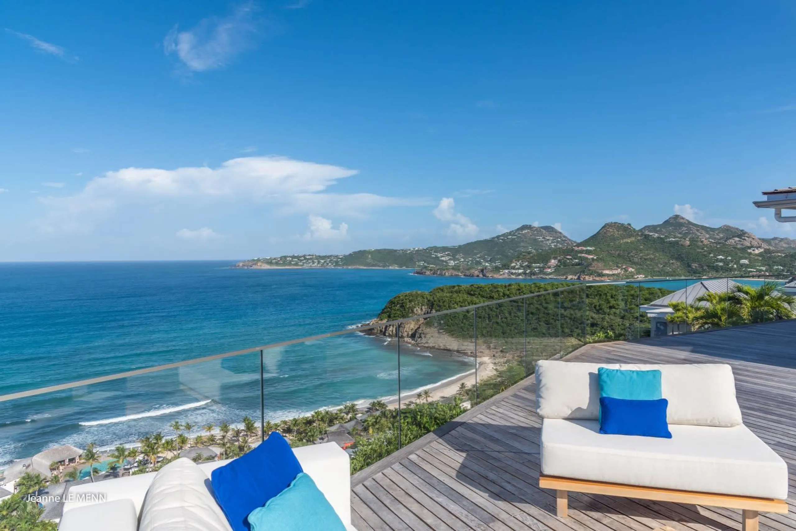 Splendorous Seafront Haven with Heated Pool and Panoramic Caribbean Views, Saint Barthelemy