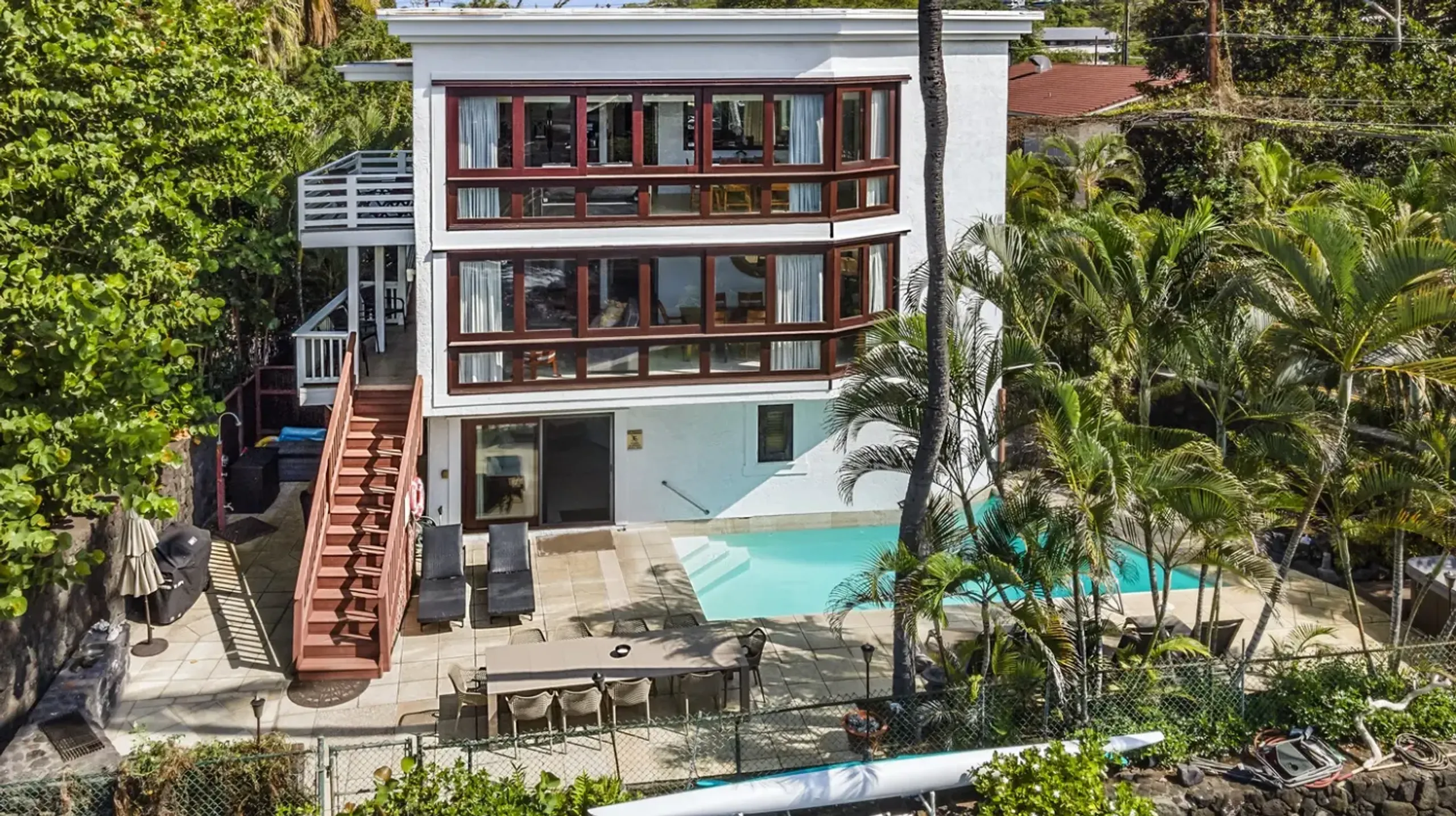 Kona Luxury View Estate with Coastline Views and Easy Walk to the Surf — photograph 2