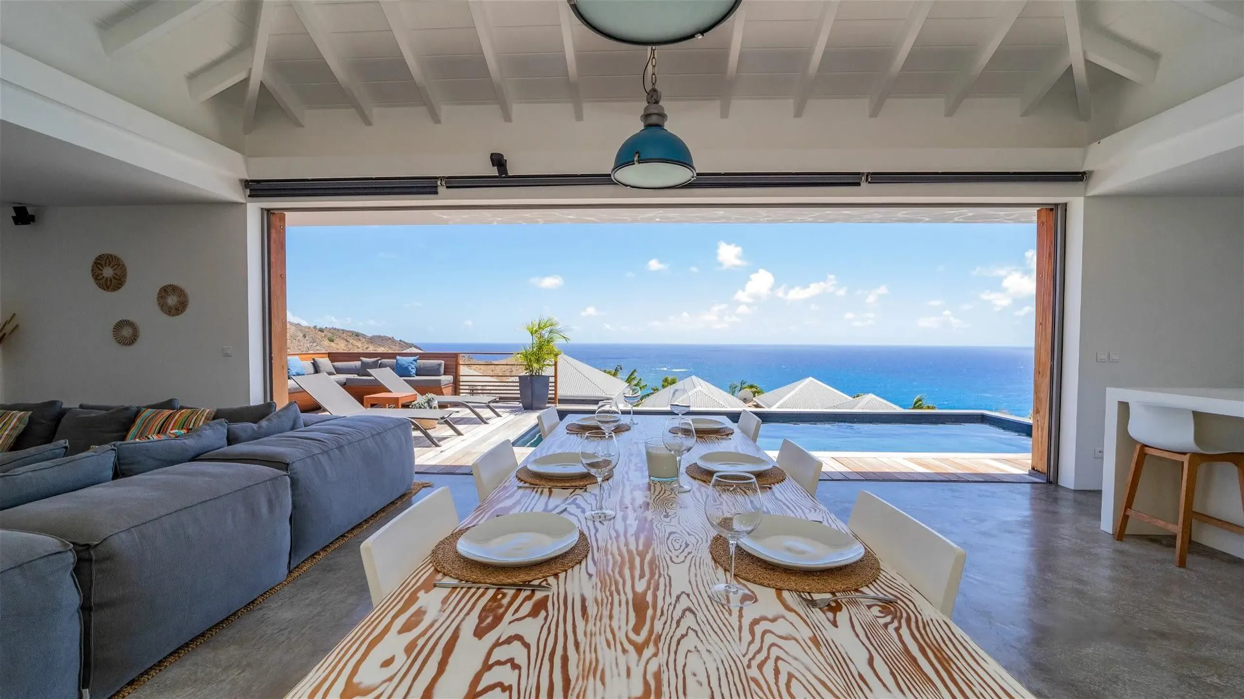 Beautiful Oceanview Villa with Invigorating Pool — photograph 5
