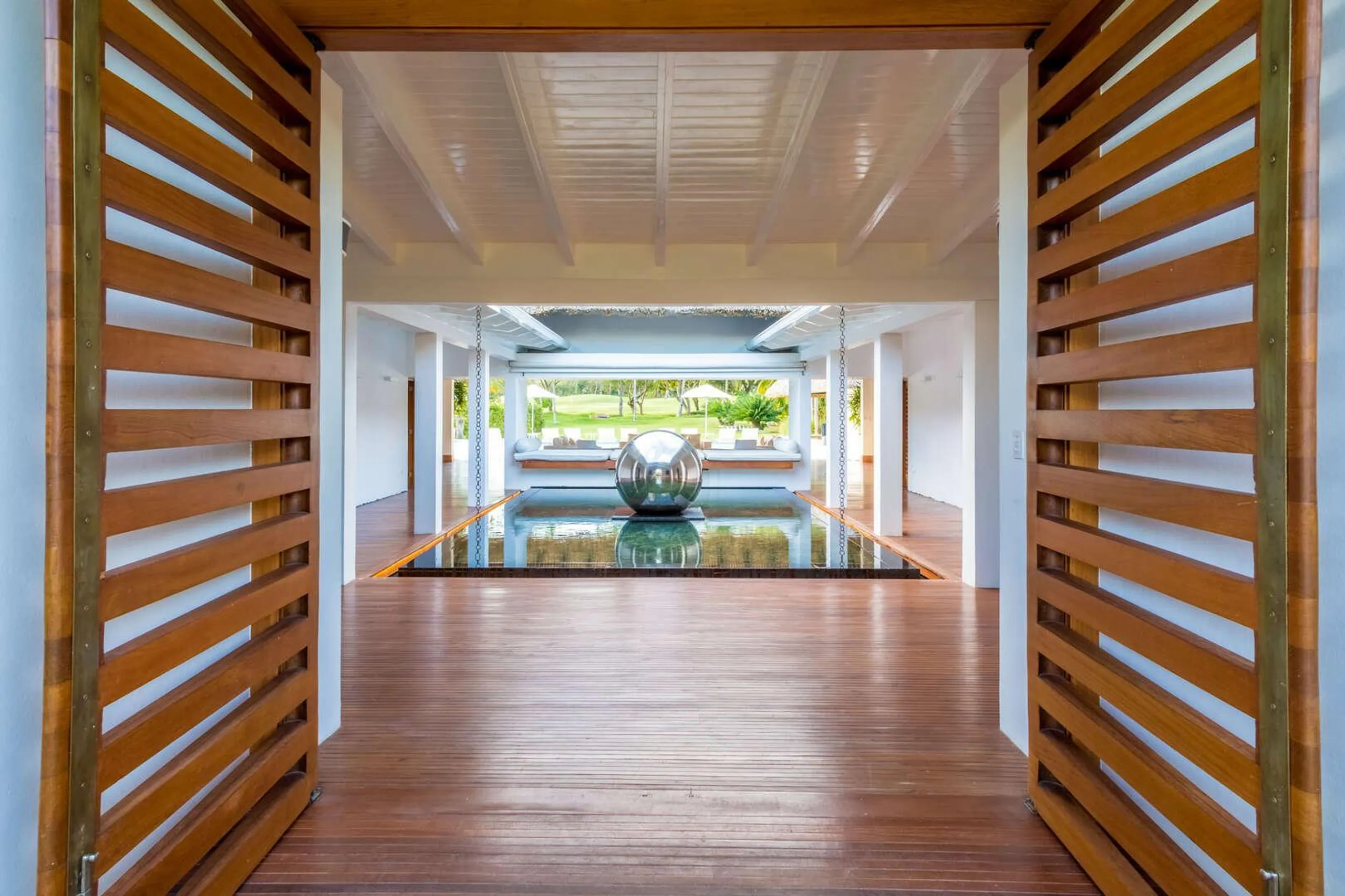Casa de Campo's  Calming Tropical Oasis within an Oasis Villa — photograph 11