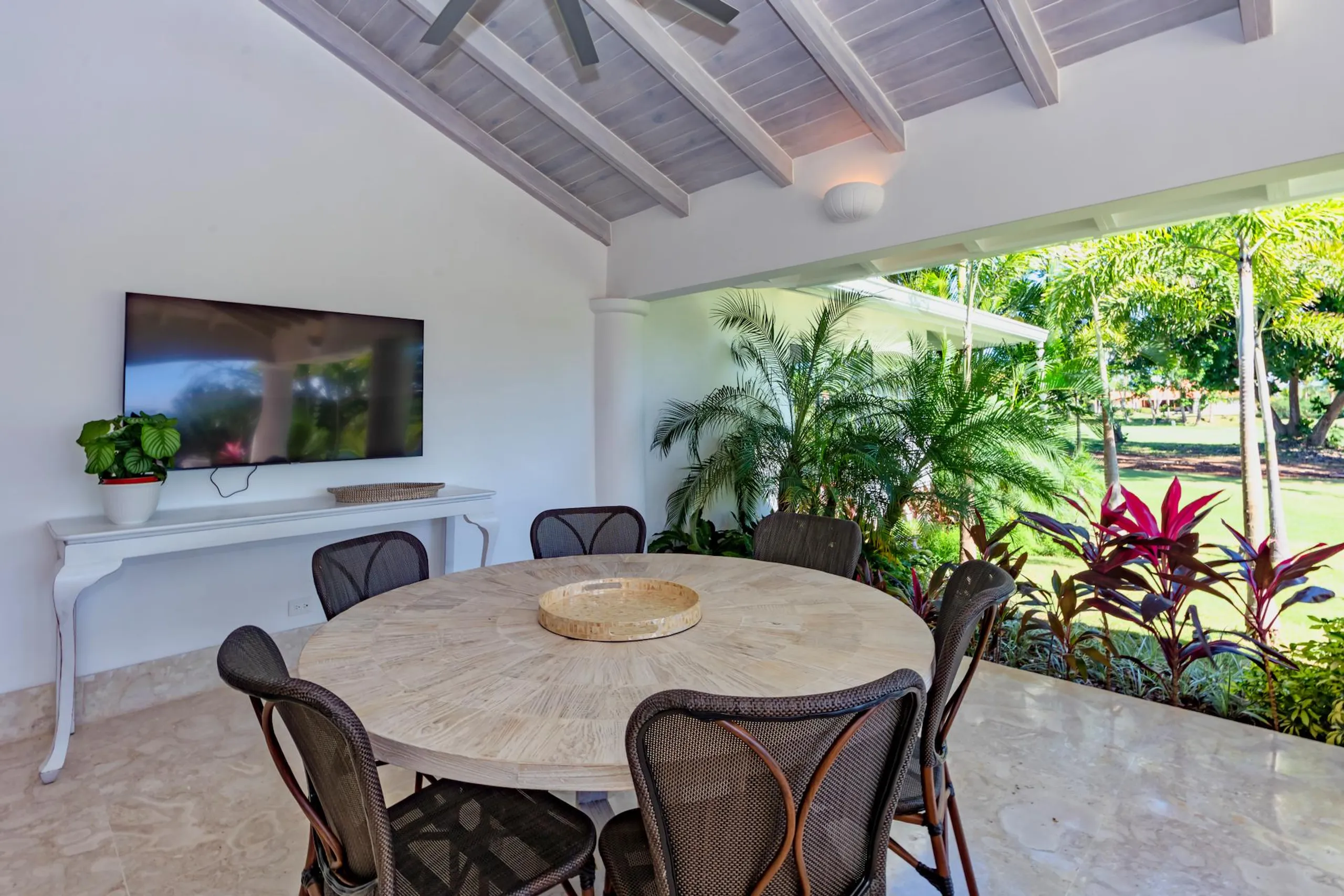 Majestic 7BR Casa De Campo Retreat with Private Pool and Garden — photograph 12