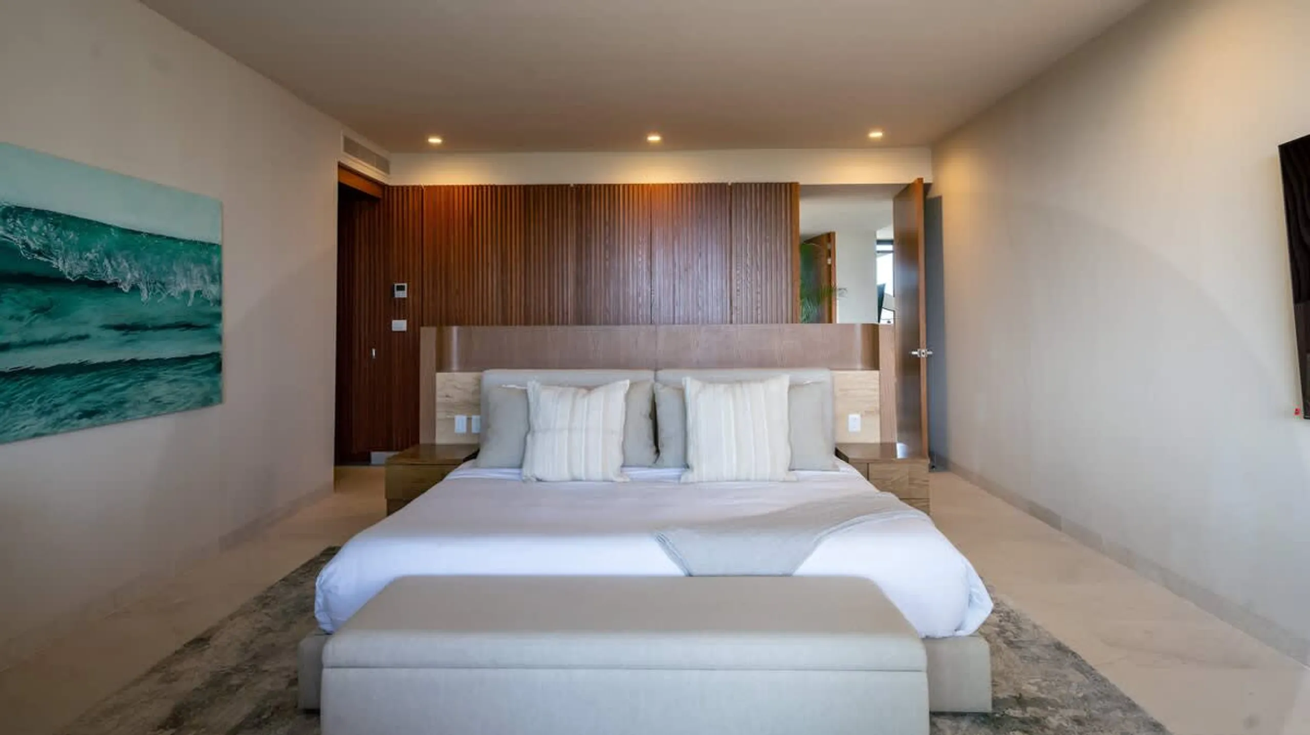 Gran Luxury Modern Villa with Golf Cart and Pool — photograph 6
