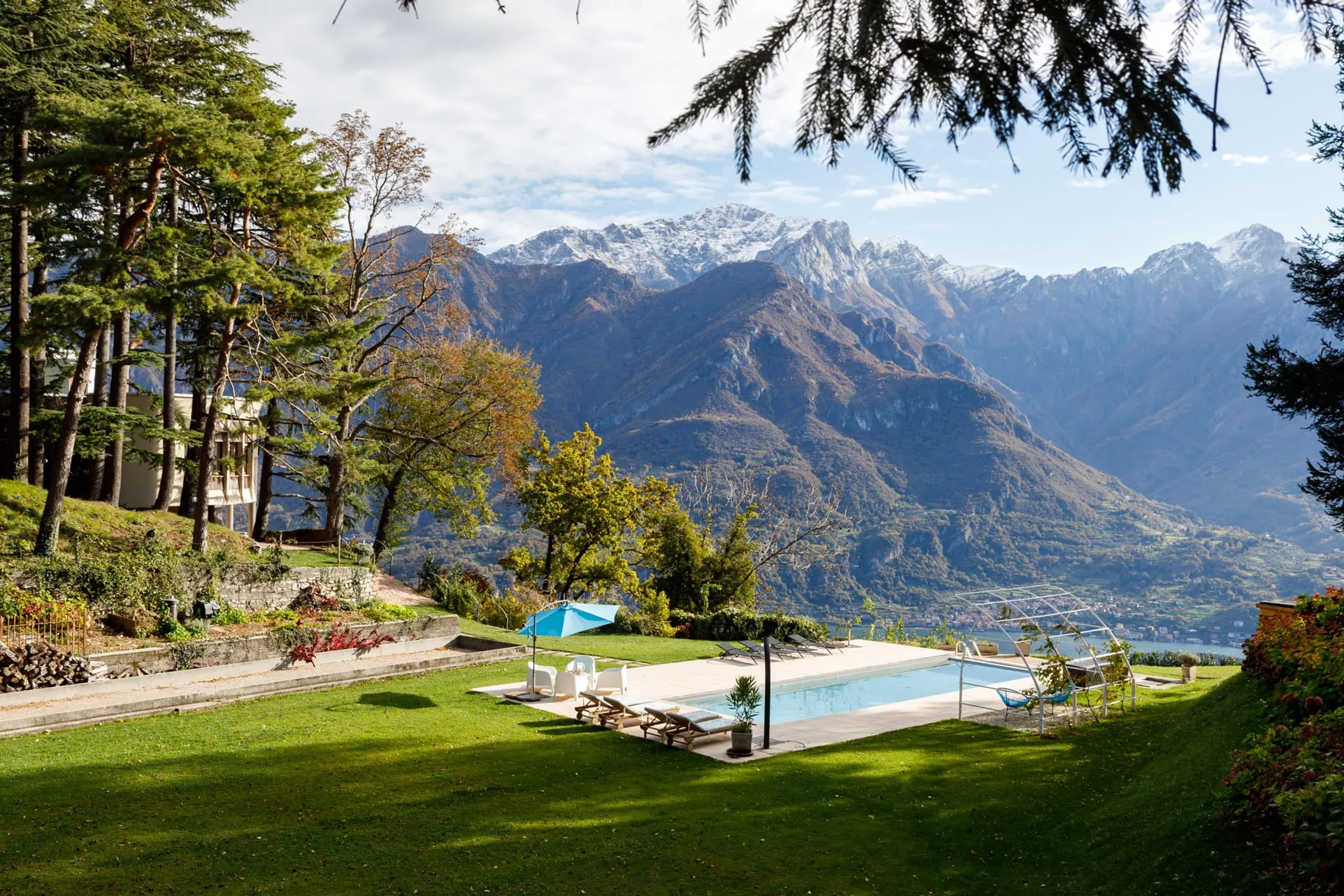 Captivating 6 BR Mid-Century Villa with Panoramic VIews, Lake Como