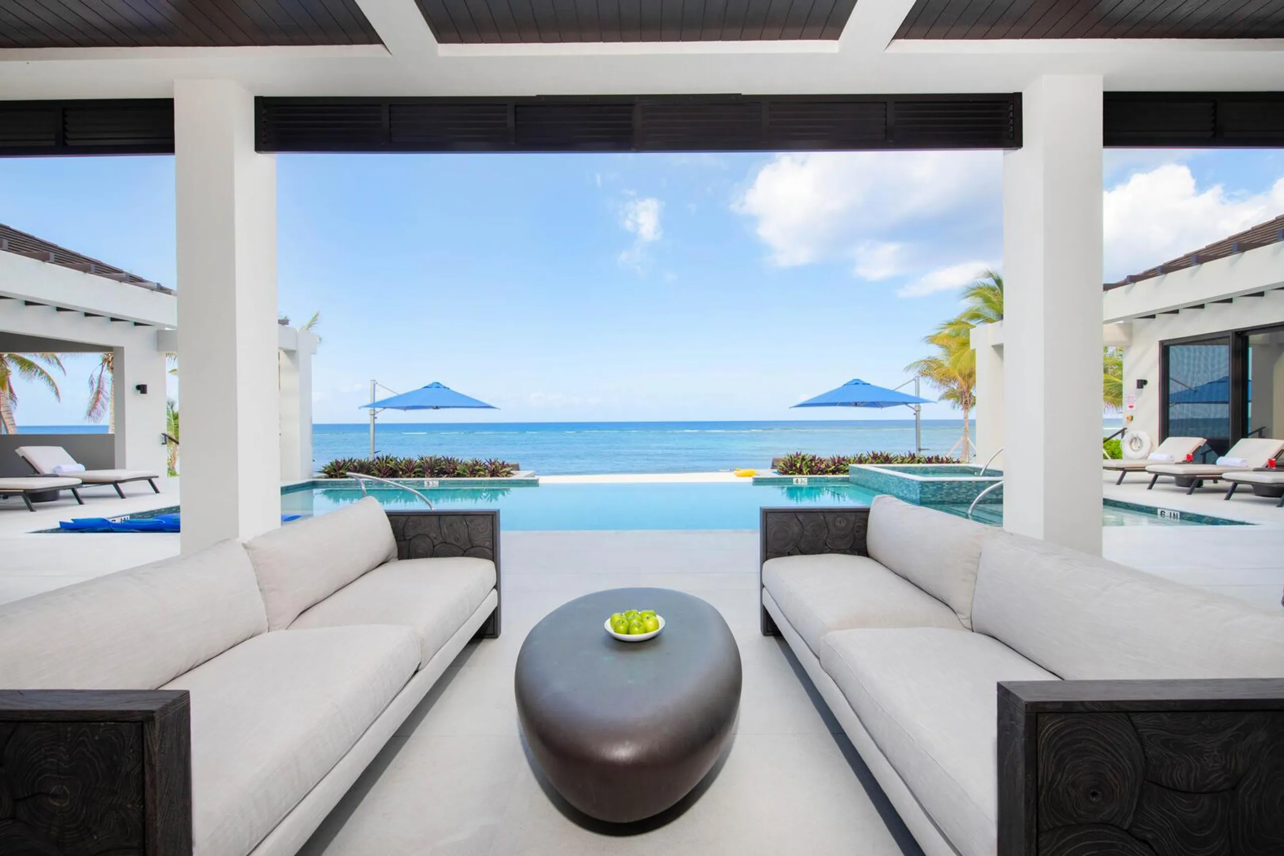 Oceanfront Rum Point Palace with Resort Style Pool, Hot Tub, and Beach — photograph 2