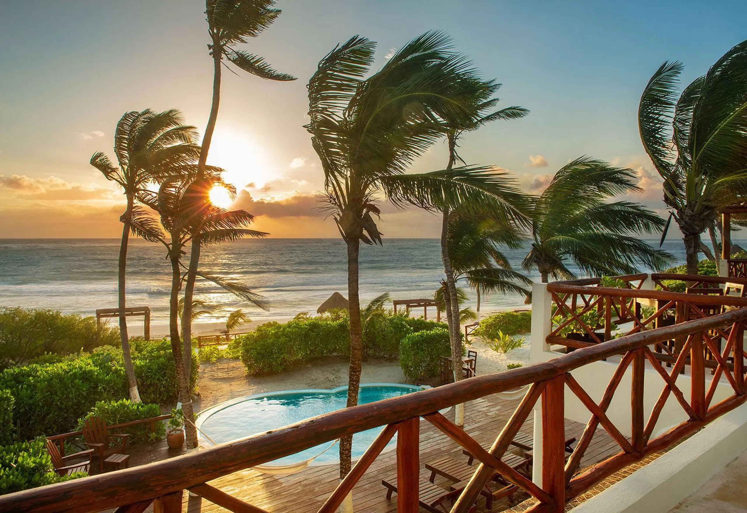 Luxury Beachfront Riviera Maya Villa in Sian Ka'an with Resort Pool, Sian Kaan
