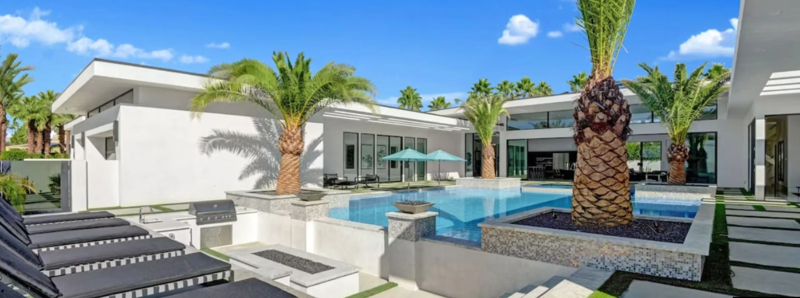 Modern Chic Villa in Rancho Mirage: with Private Pool, and Designer Finishes — photograph 9