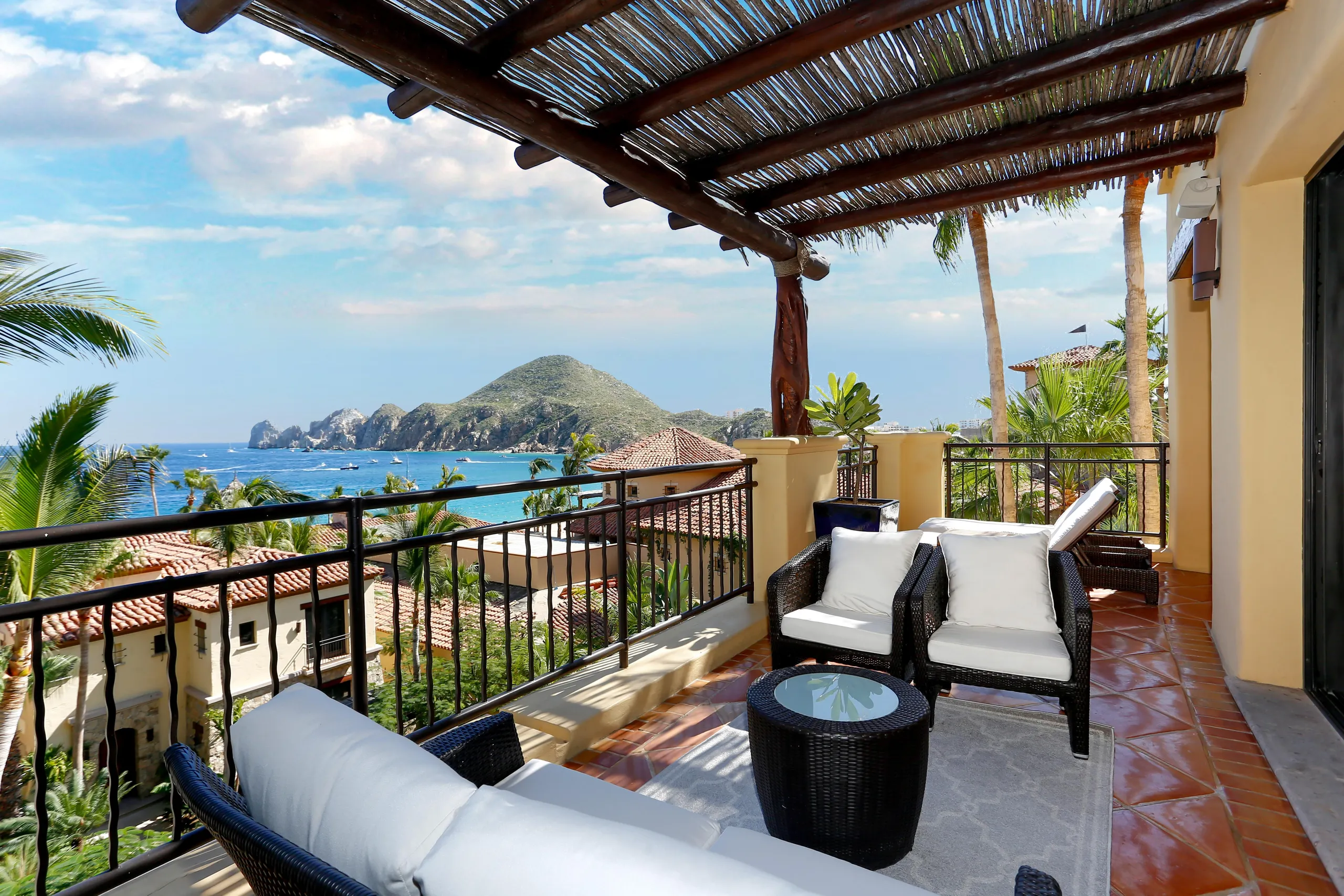 Luxurious Cabo Ocean View Penthouse Residence — photograph 4