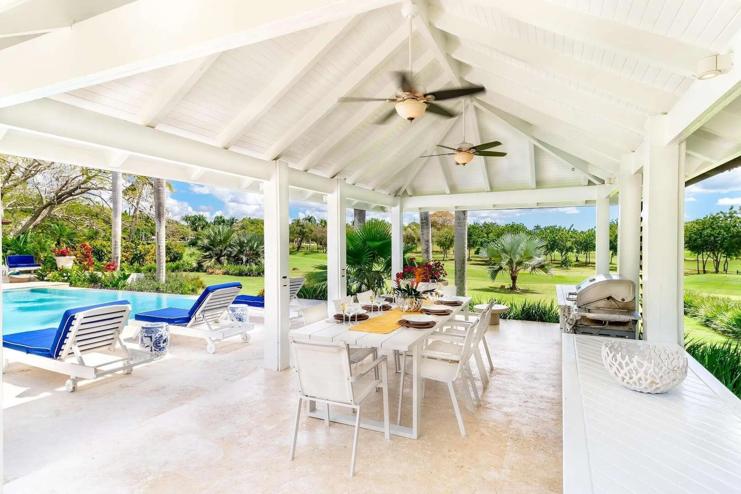 Casa de Campo's Caribbean Styled Villa with La Romana Country Club Golf Course View — photograph 5