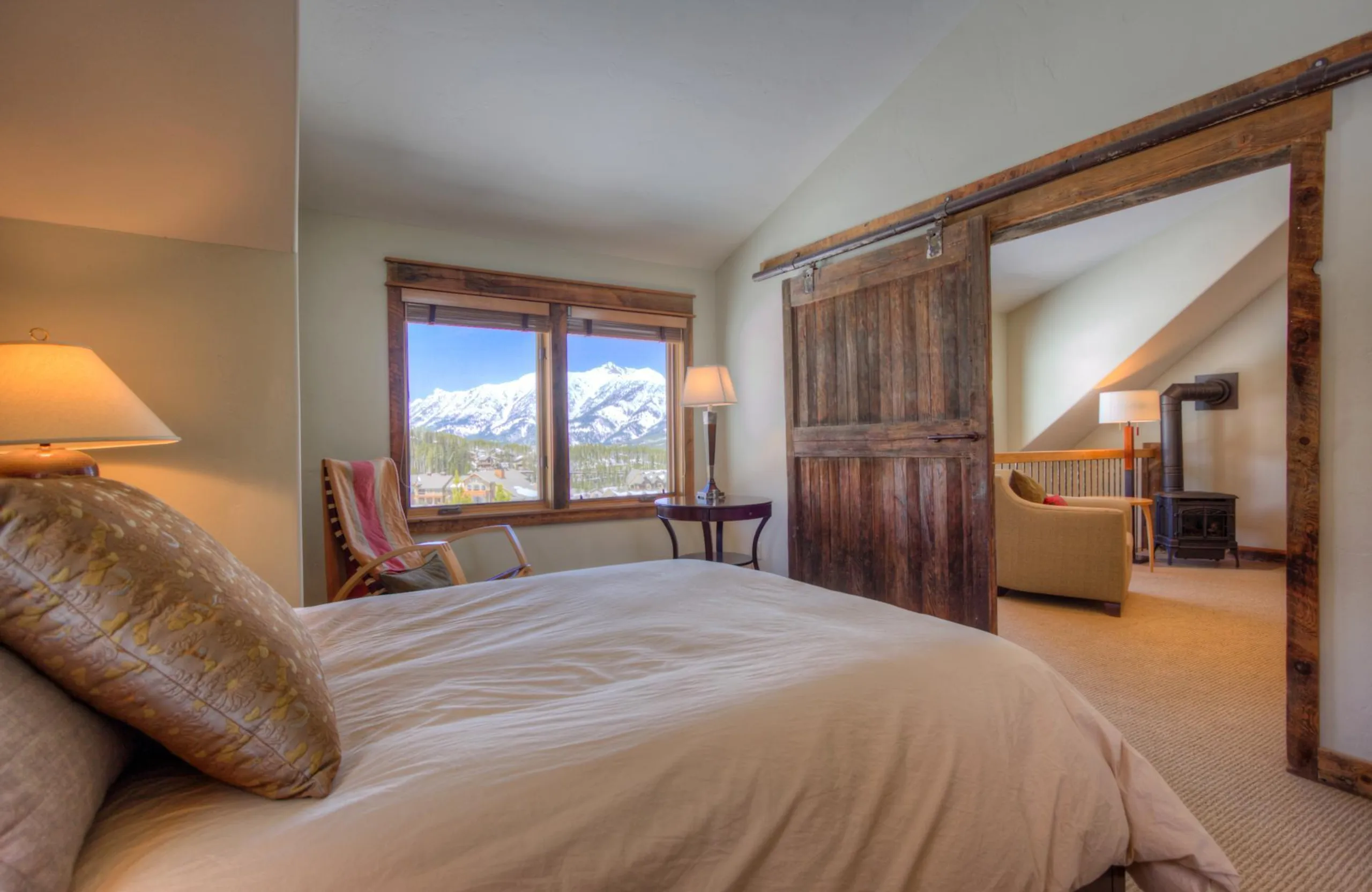 Latigo Lodge — photograph 8