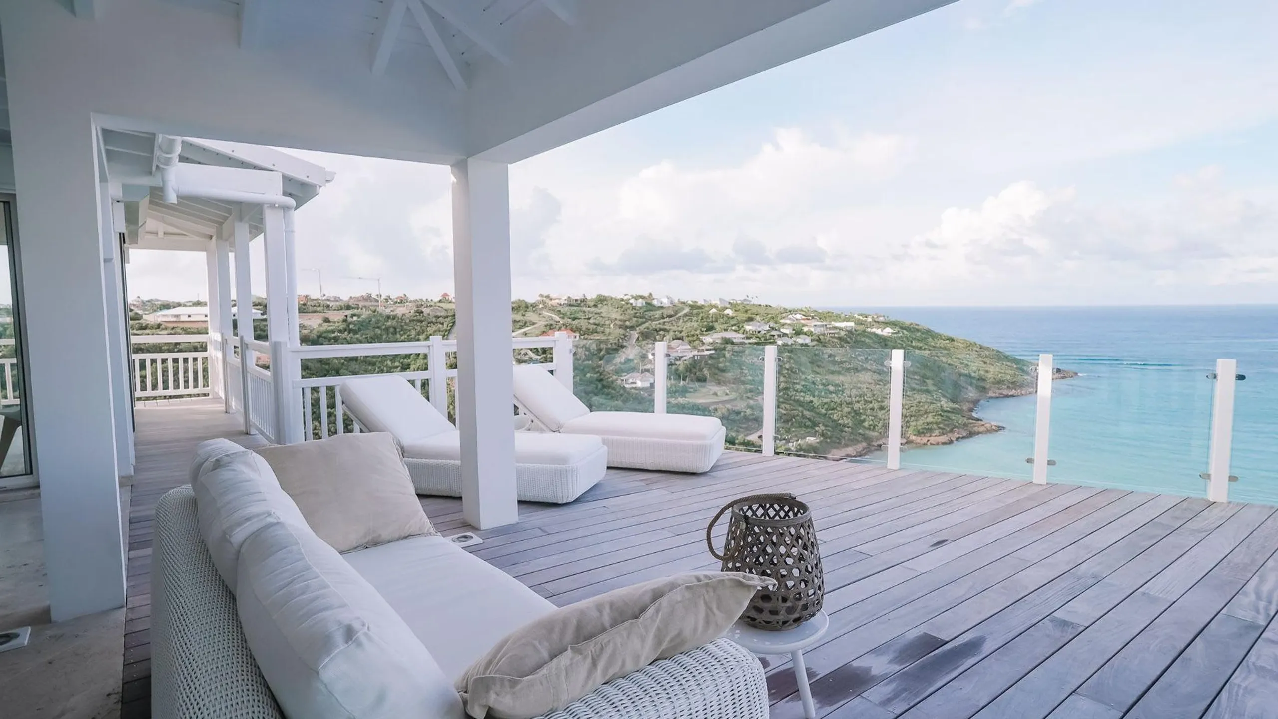 Opulent Hillside Sanctuary Overlooking the Bay and Grand Cul de Sac Lagoon — photograph 3