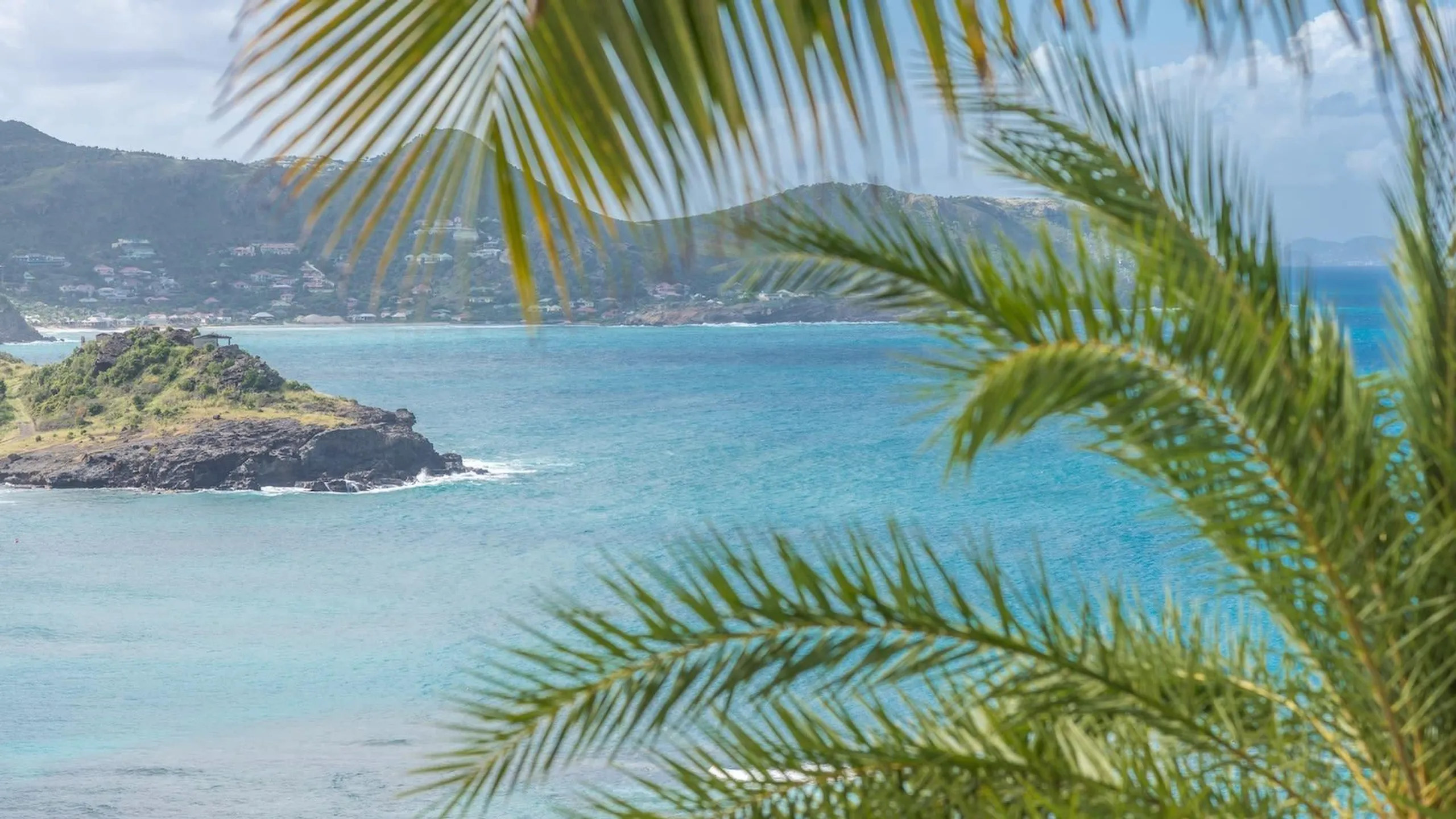 Grand Lagoon-View Villa with Heated Pool and Panoramic Views — photograph 6