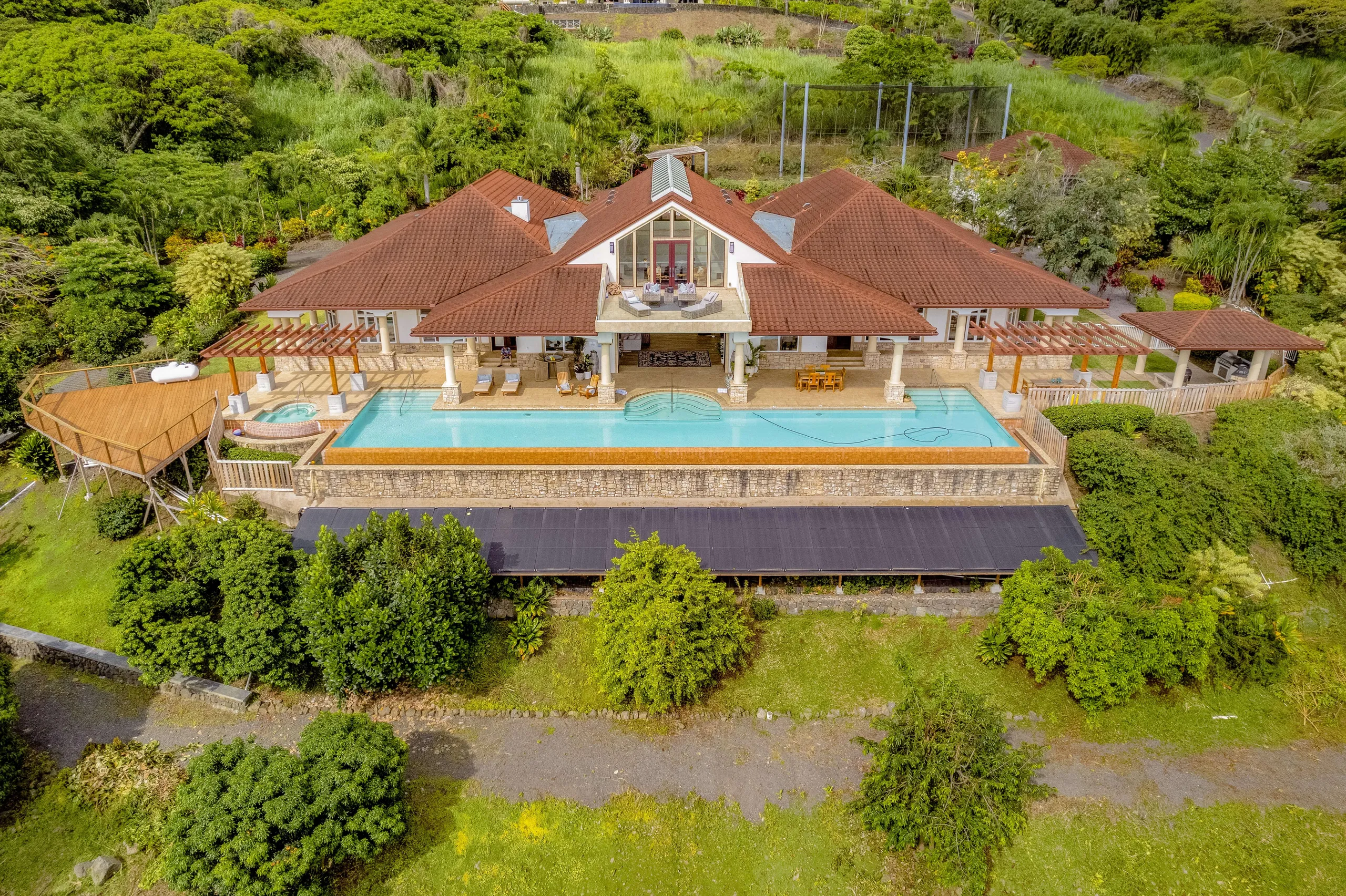 Villa setting in Big Island