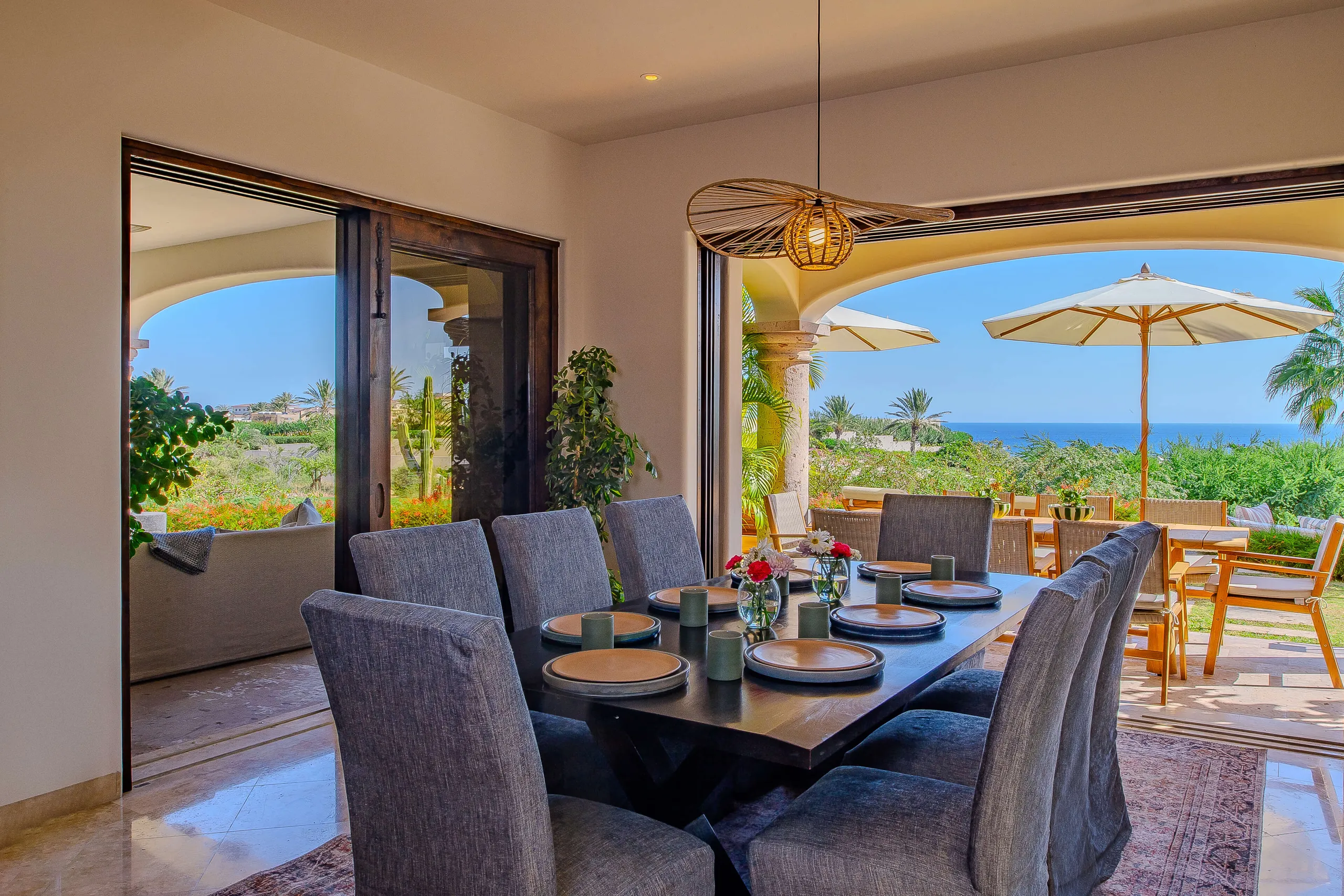 Stunning Beachfront Villa in Cabo del Sol with Private Pool, and Ocean Views — photograph 9