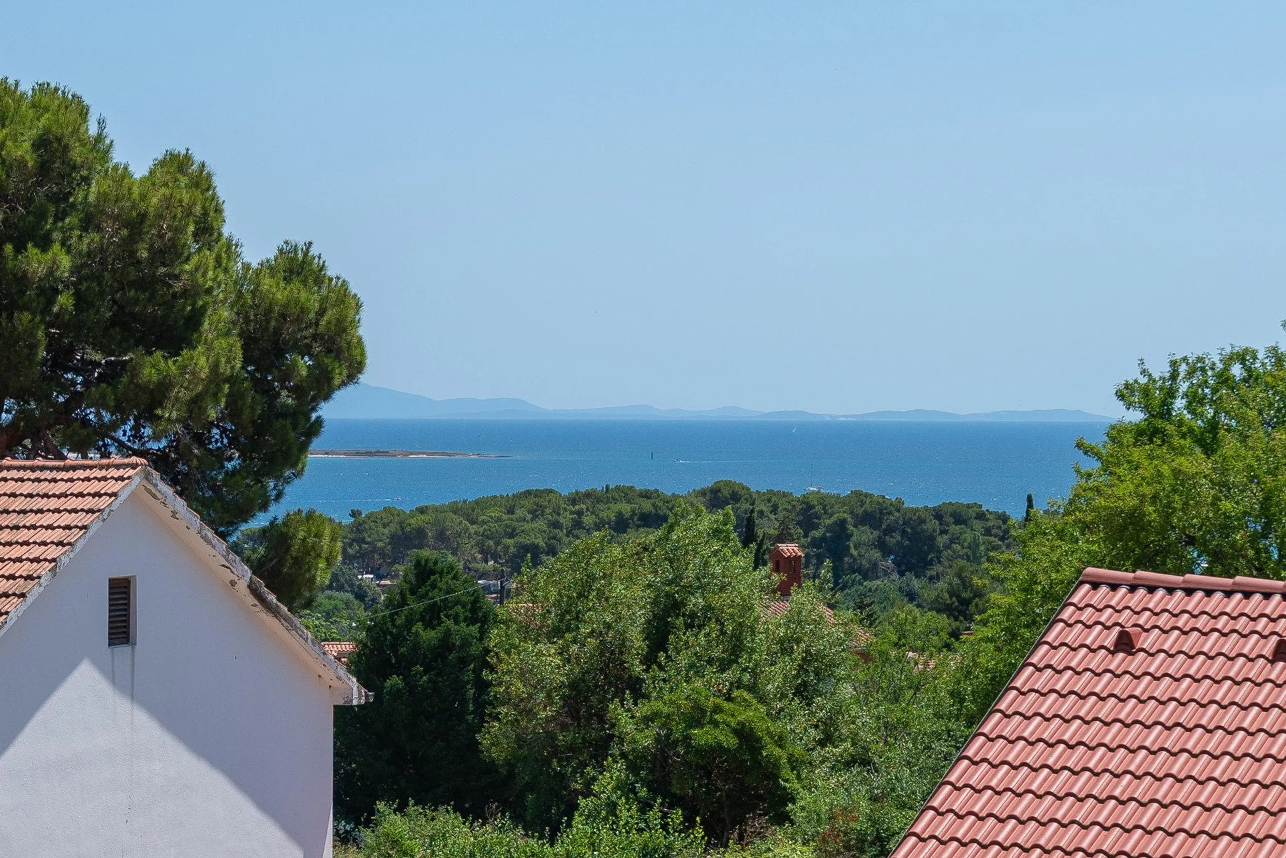 Elegant 4-Star Villa Near Pula with Pool and Beach Access — photograph 11