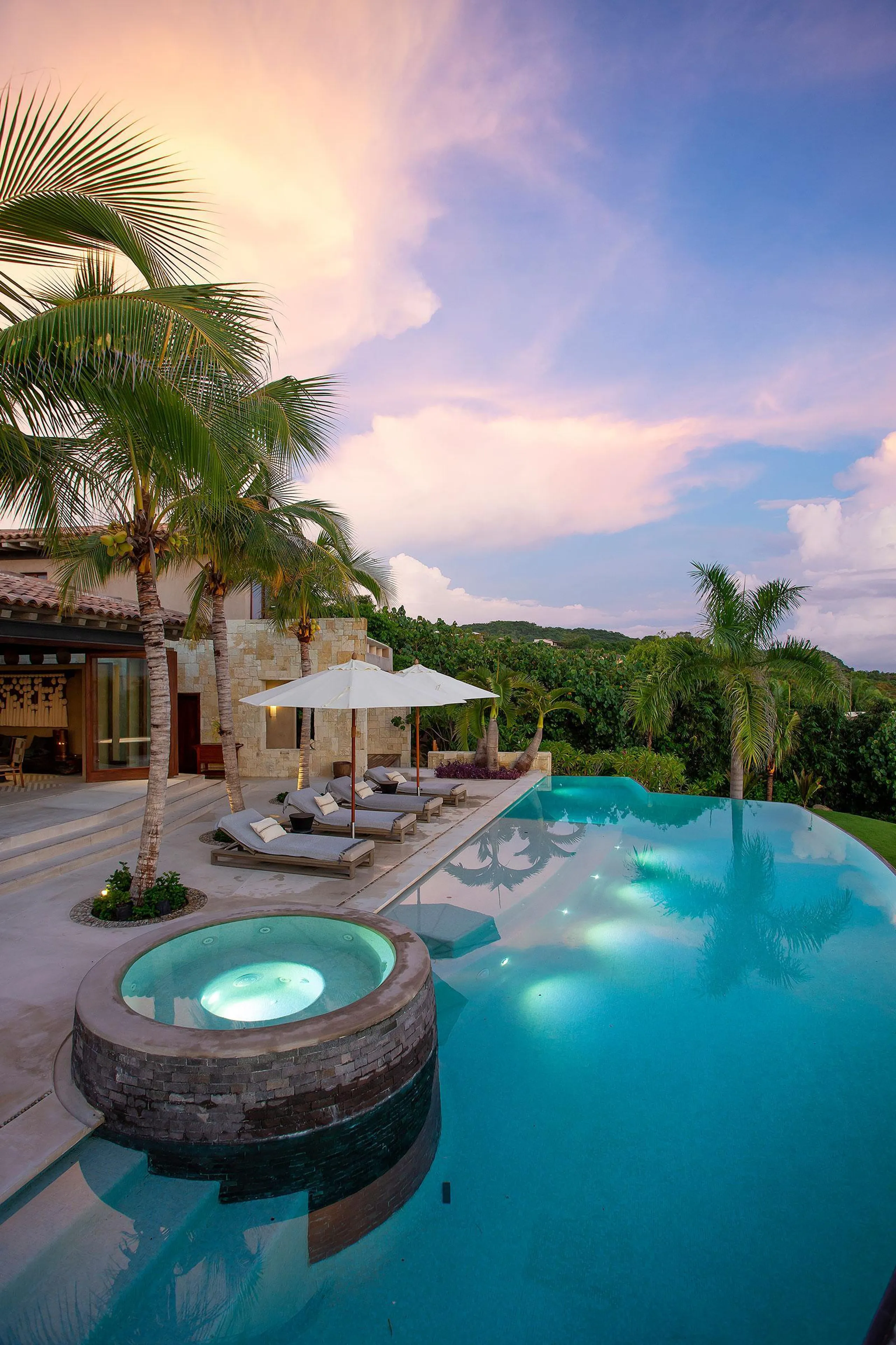Punta Mita Ultra Luxury Beachfront Estate with Infinity Estate with Ocean Views — photograph 4