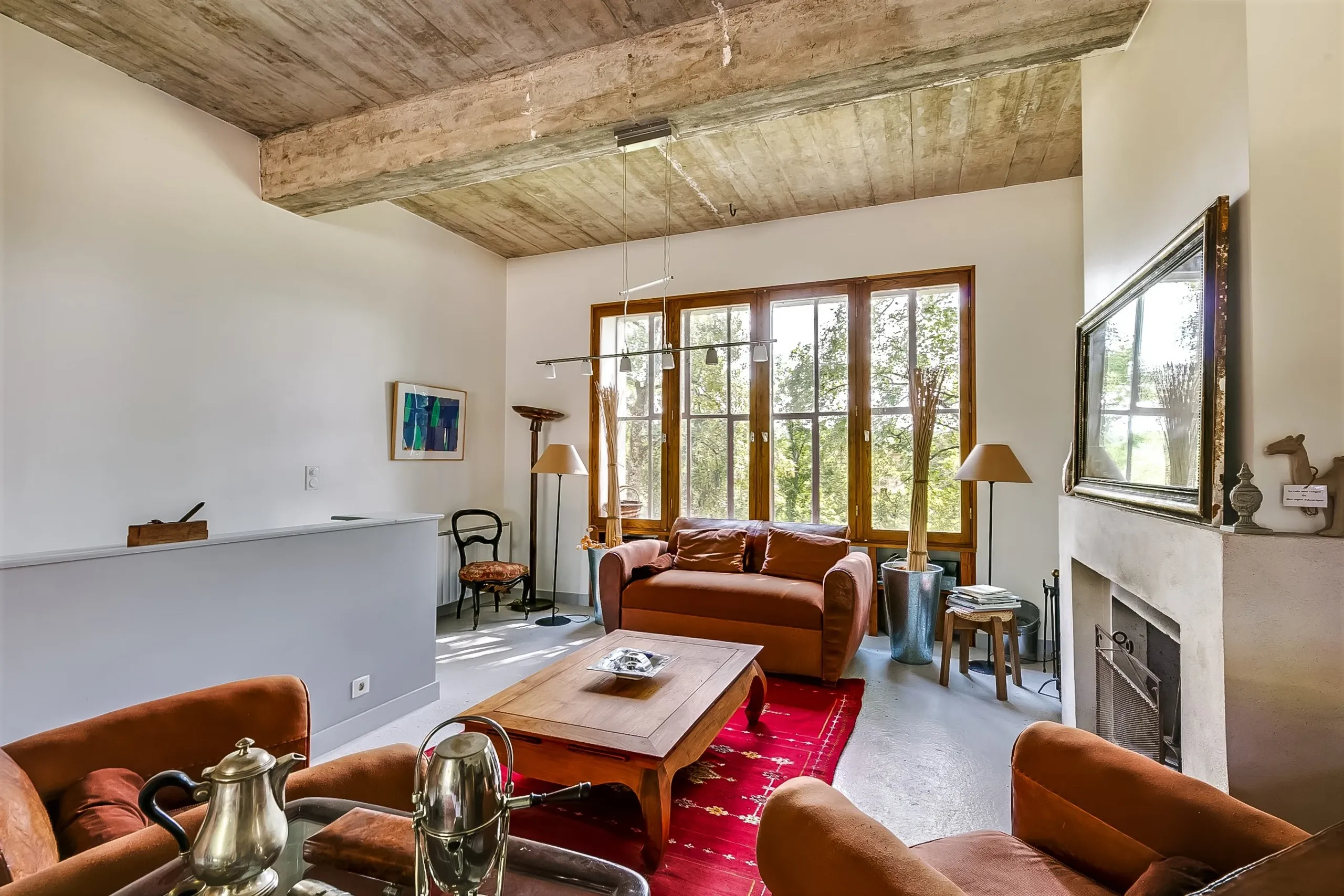 Breathtakingly Beautiful 16th Century Estate with Private Pools and Overlooking Views of Anglin River — photograph 12