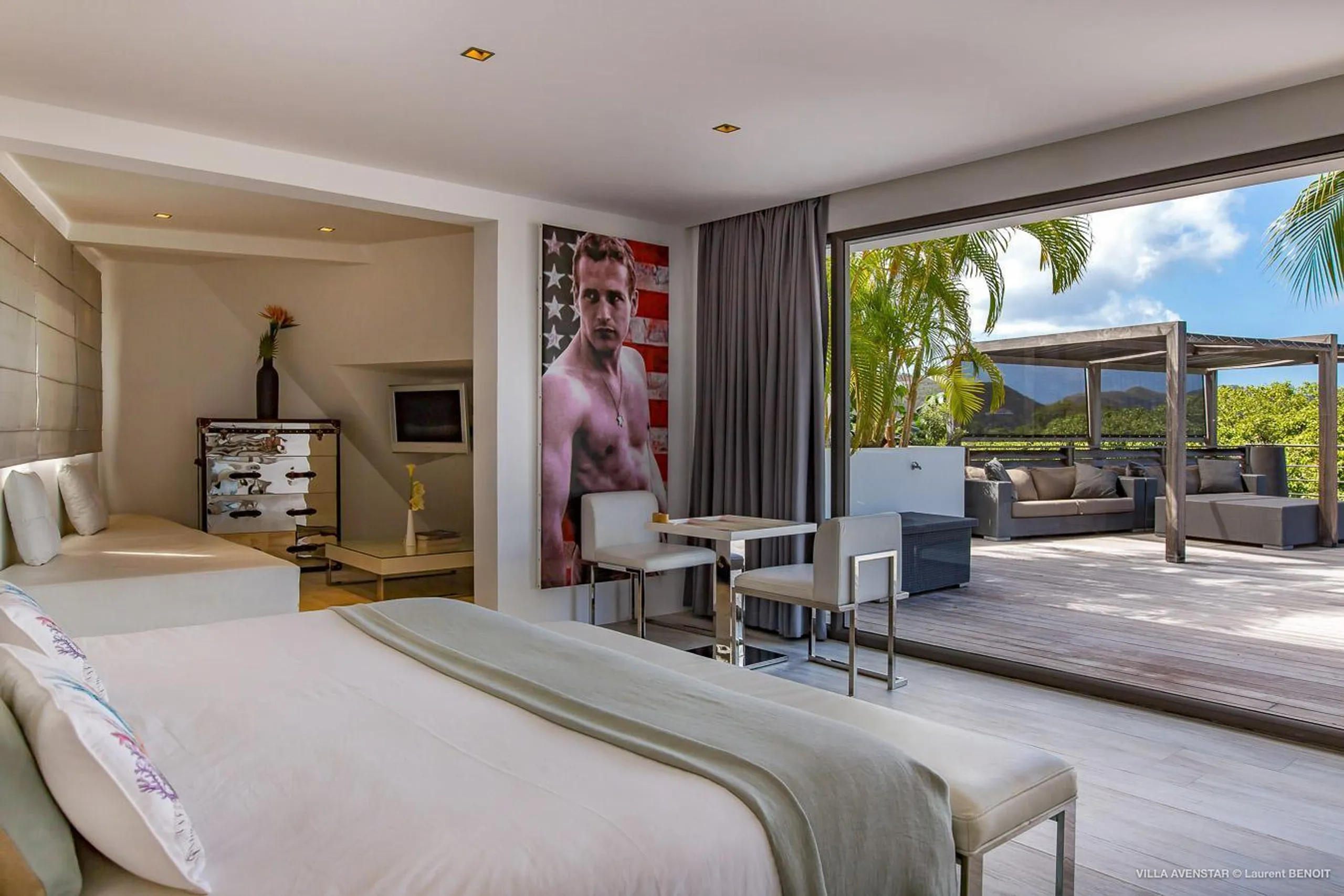 Luxurious Oceanview Villa with Private Pool and Giant Chess Table — photograph 11