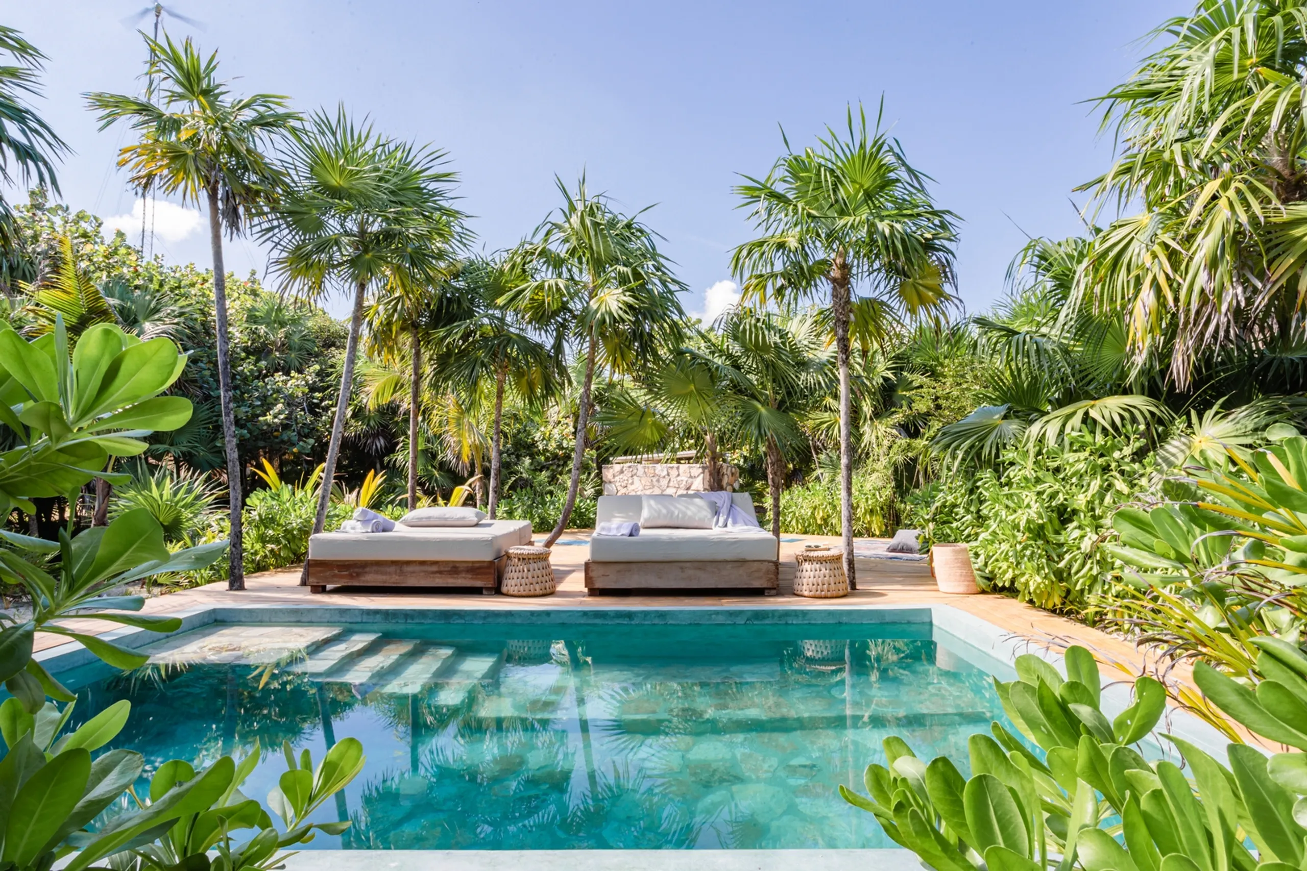 Breathtaking Sian Ka’an Beach Villa: Oceanfront, Rooftop Pool & Jungle Escape — photograph 3
