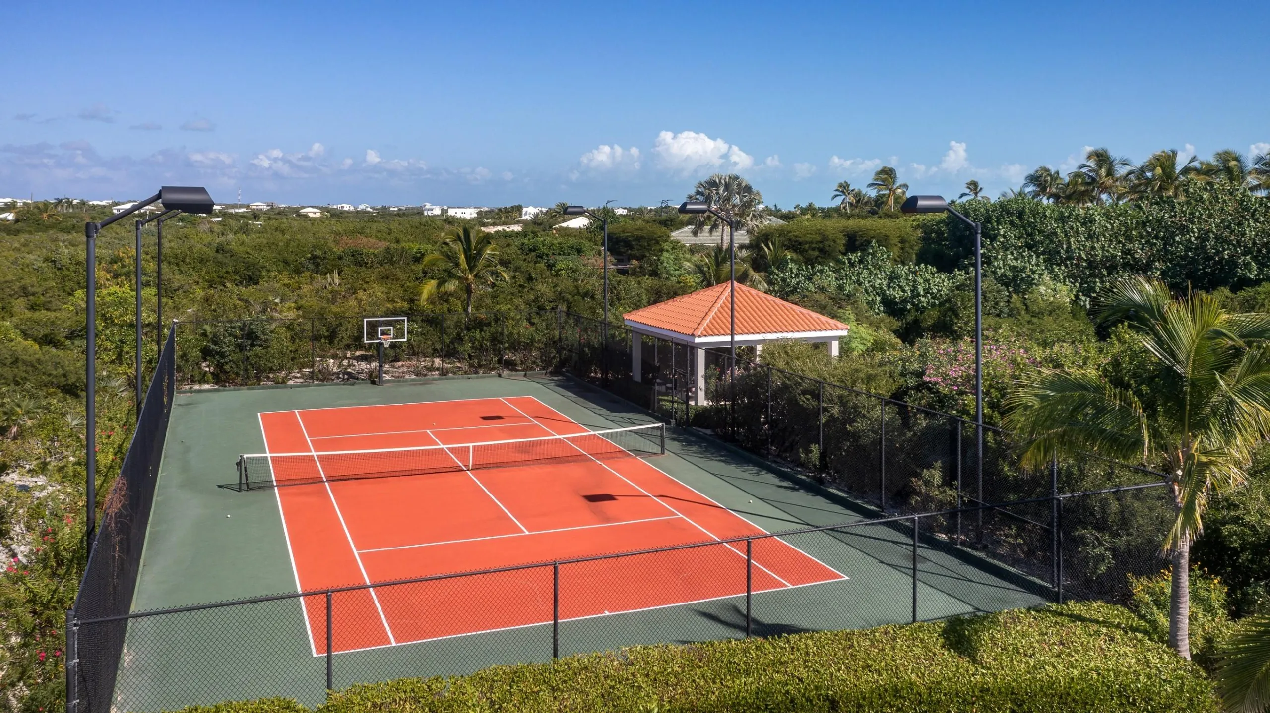Stunning Luxury Estate in Long Bay with Oceanfront Views, Tennis, and Private Infinity Pool — photograph 5