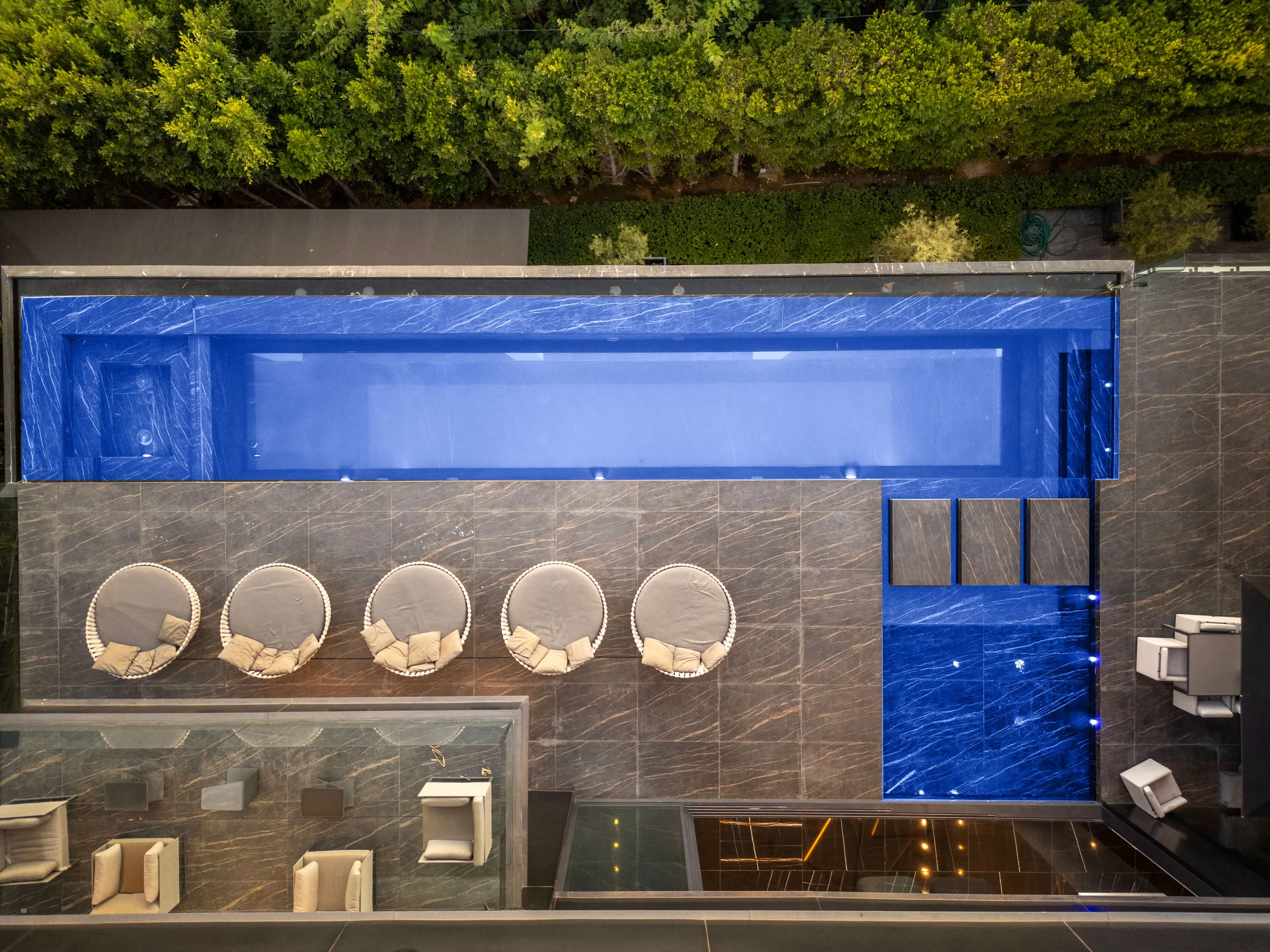 Sophisticated Sunset Strip Villa with Cryo Spa, Theater & City Views — photograph 5