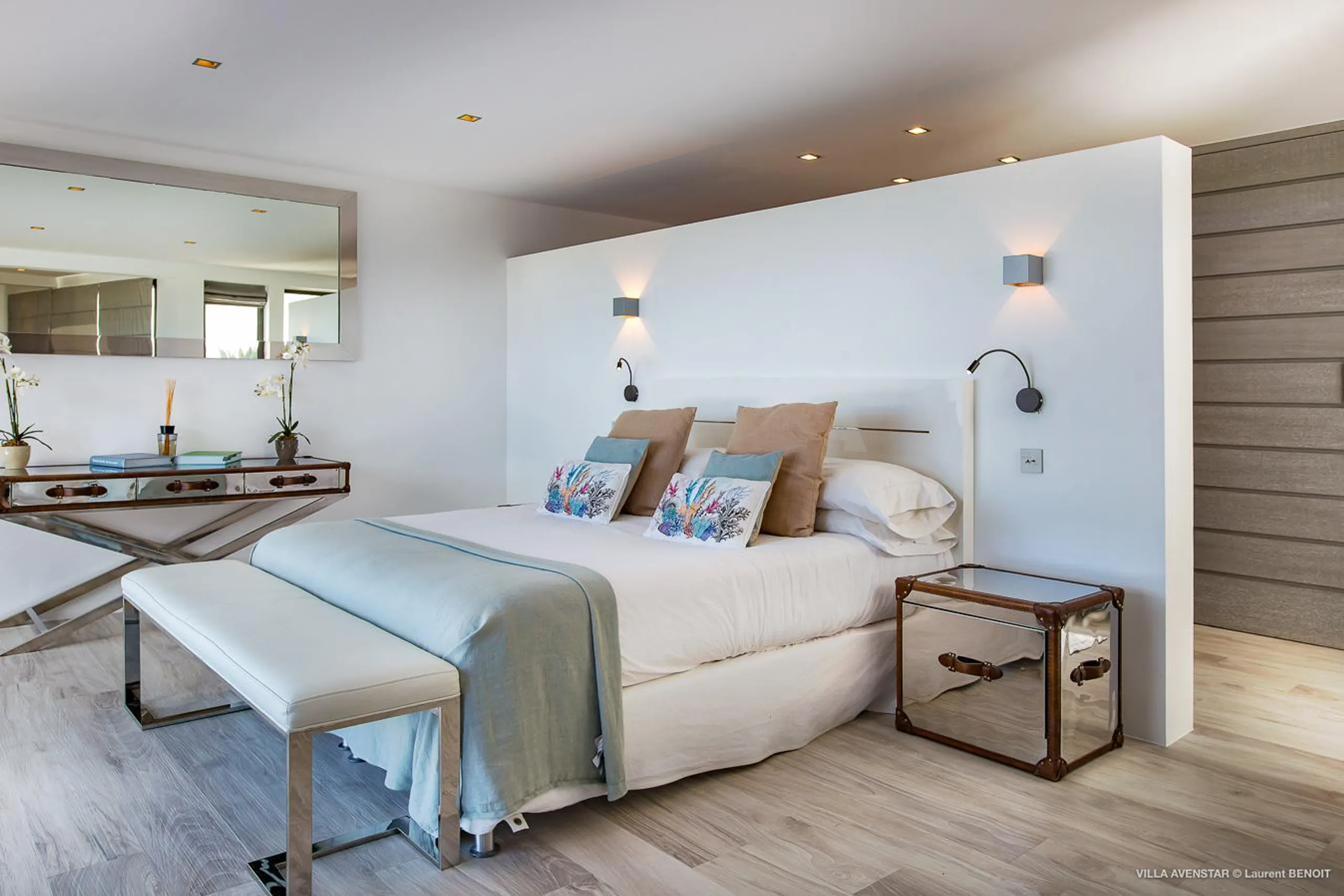 Luxurious Oceanview Villa with Private Pool and Giant Chess Table — photograph 12