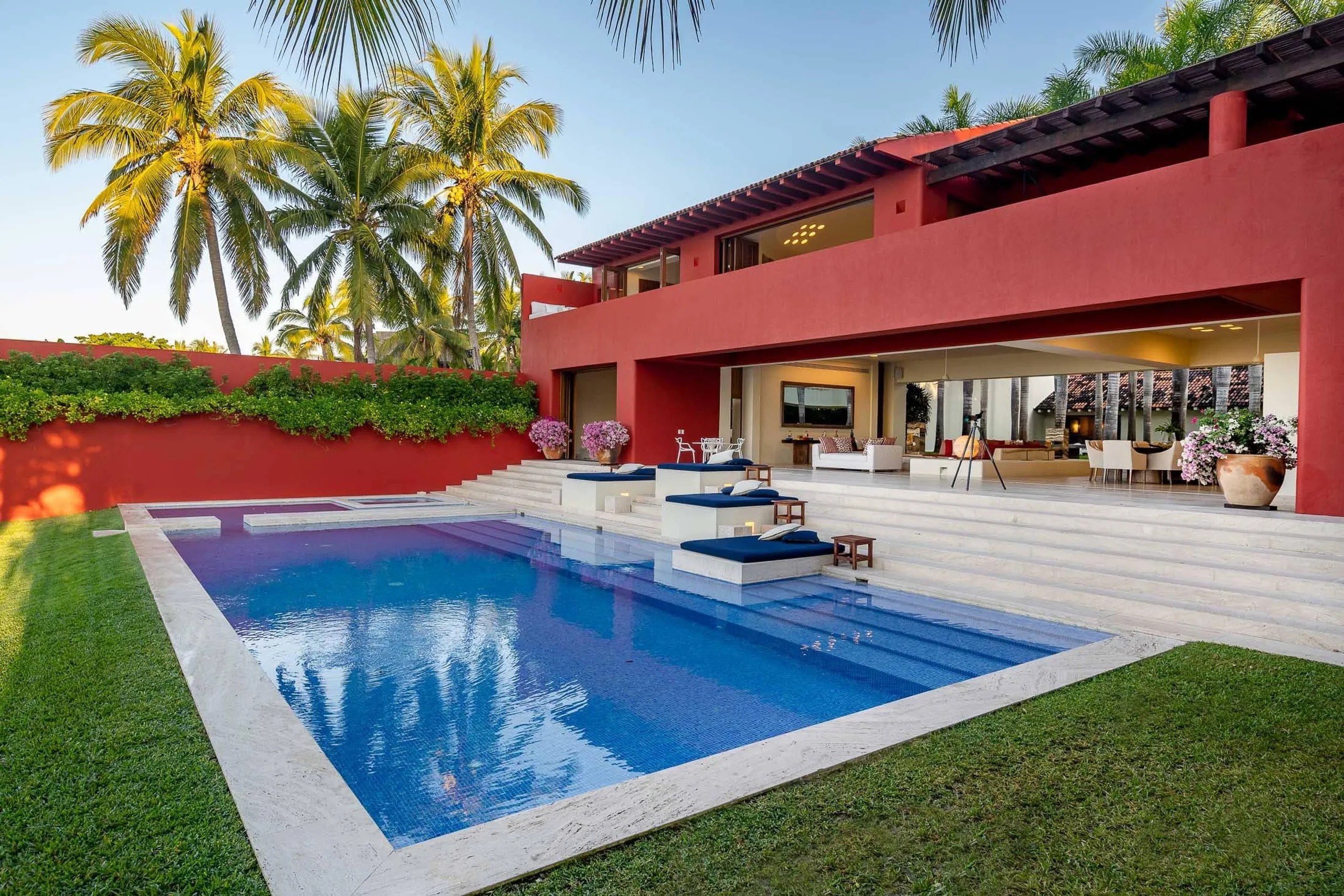 Iconic Punta Mita Villa by Pepe de Yturbe with Private Beach & Sunset Views — photograph 2