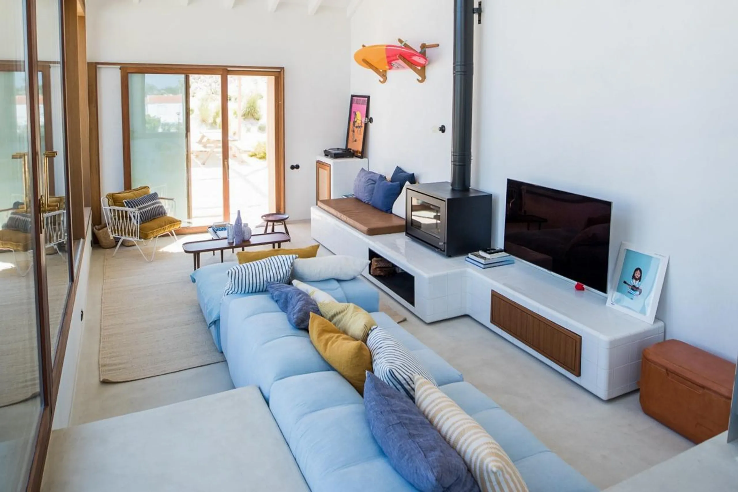Airy and Spacious Contemporary Home in Comporta with Spacious Patio — photograph 6