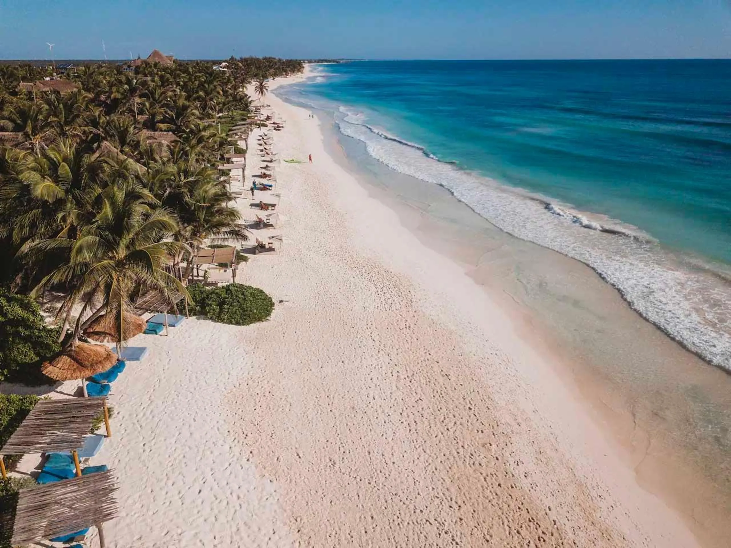 Quatros Casas Tulum Compound with Private Pools and Beach Front Access — photograph 8