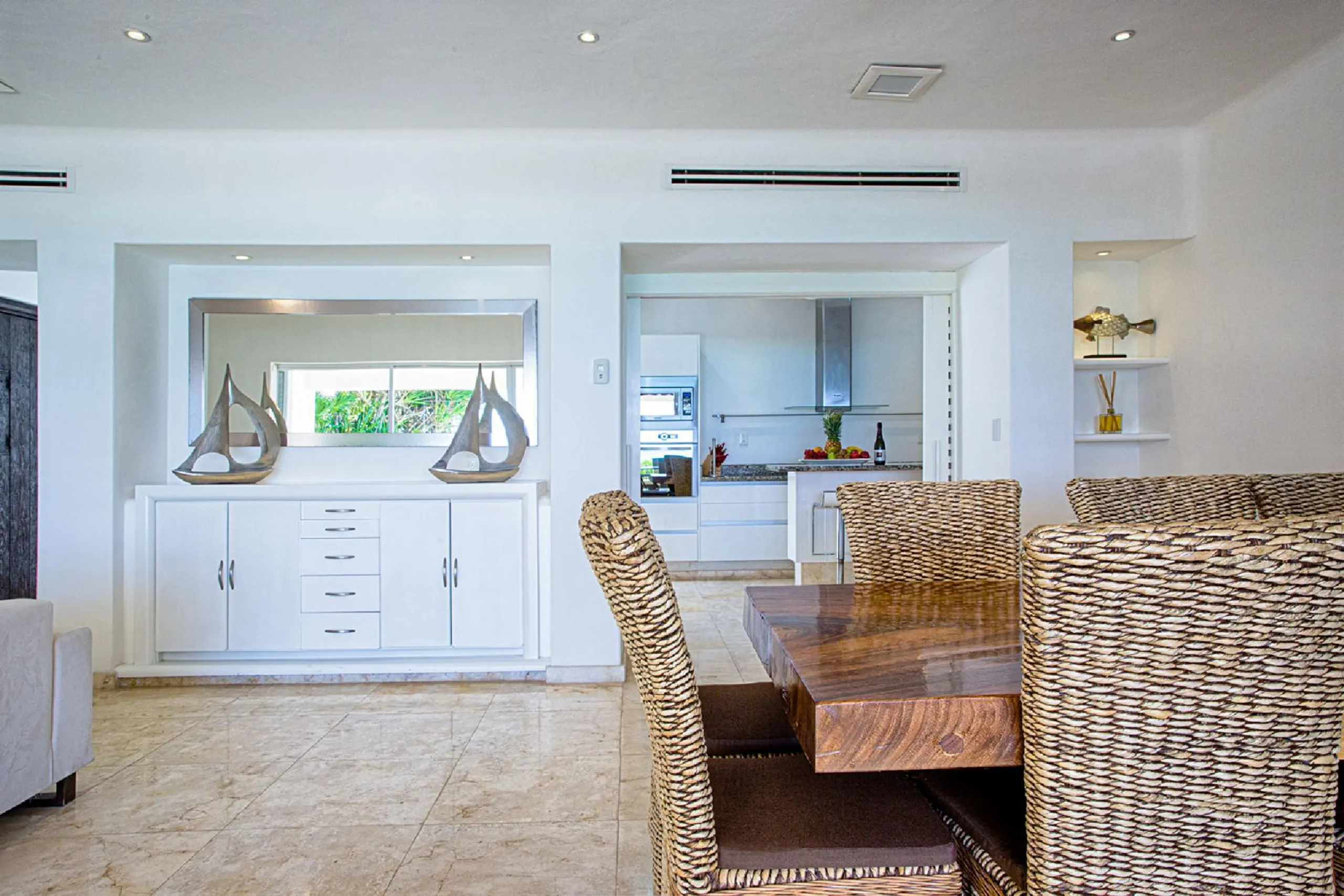 Playa del Carmen Modern Luxury Villa with Private Pool and Ocean Views — photograph 11