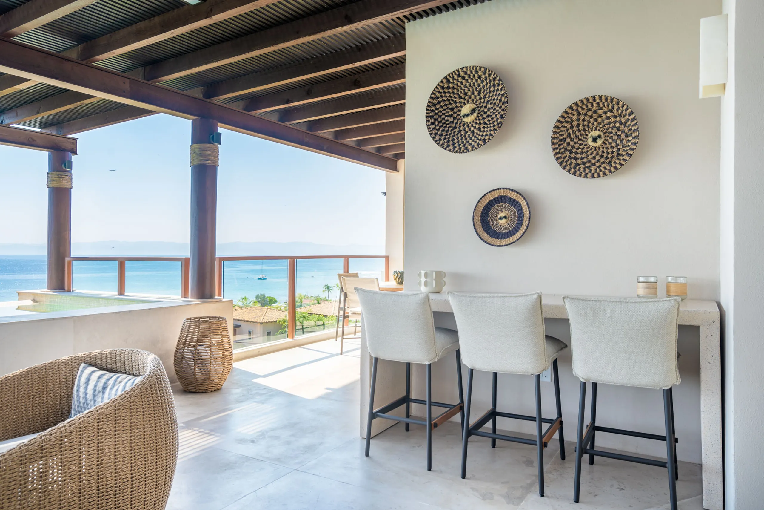 Motivating 4-Bedroom Penthouse with Private Pool in Punta Mita — photograph 7