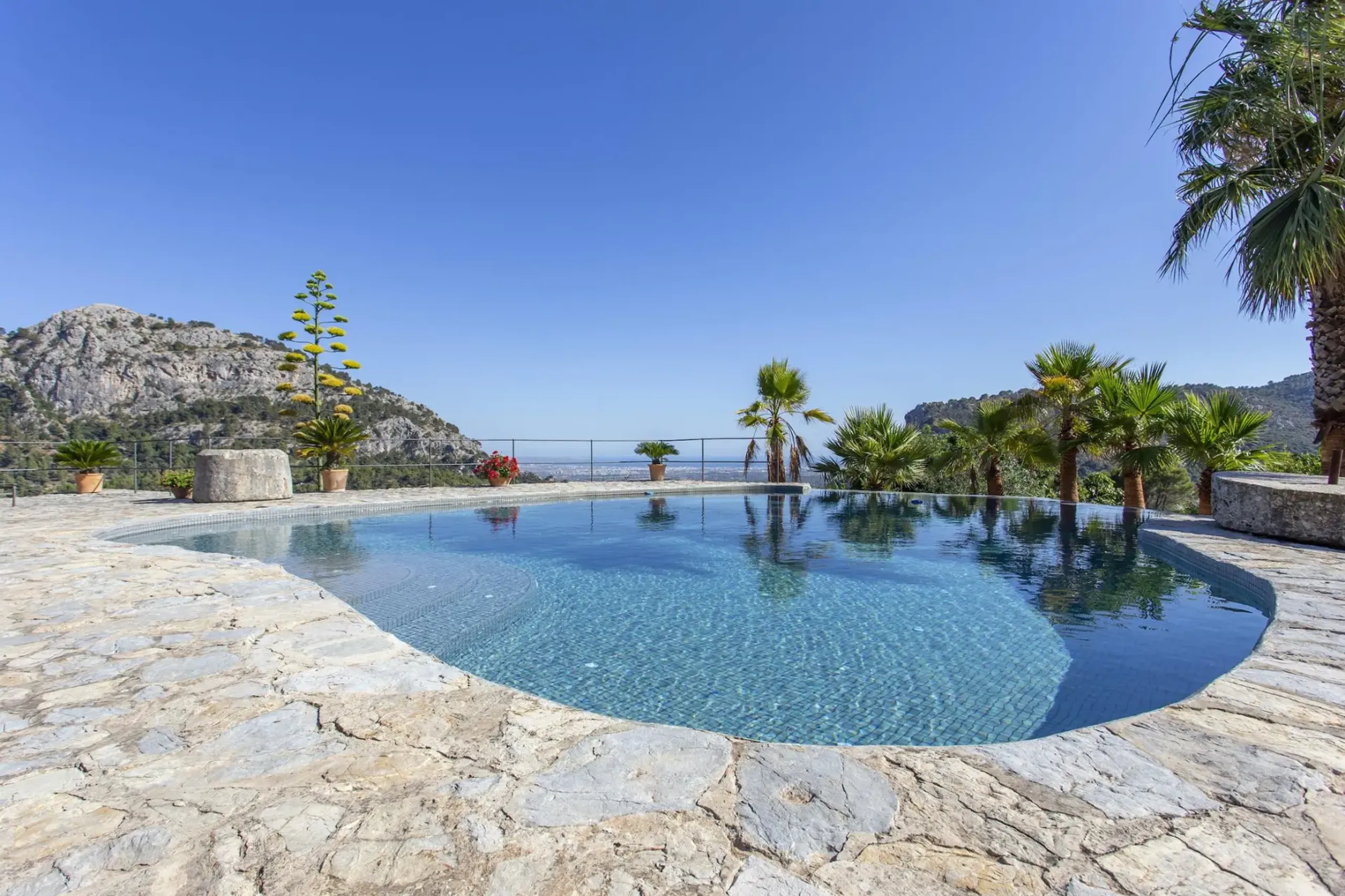 Exceptional Mallorca Estate with Private Pool and Ocean Views, Mallorca