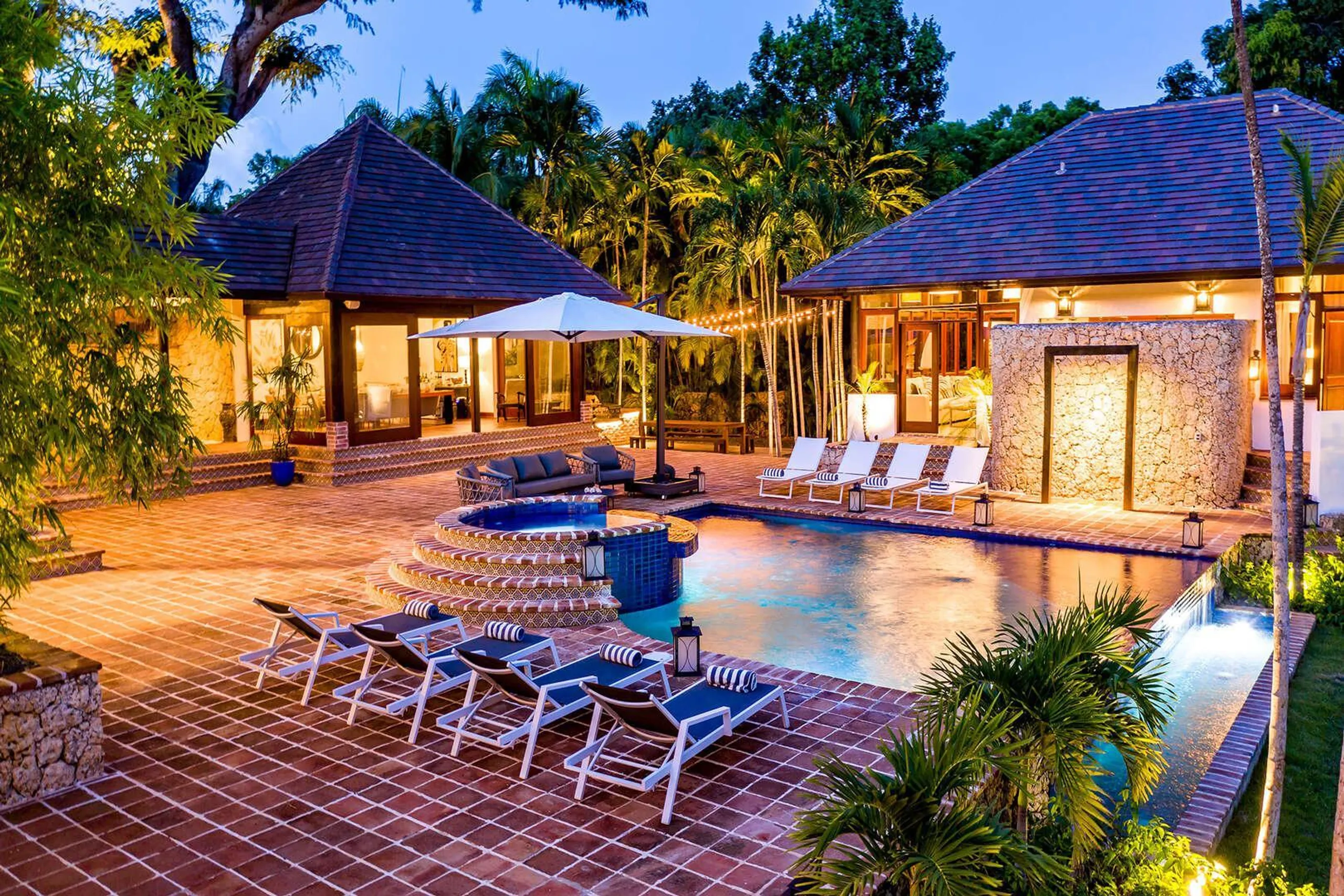 Casa de Campo's Dominican Styled with a Blend of Tropical Villa with Country Club Access — photograph 10
