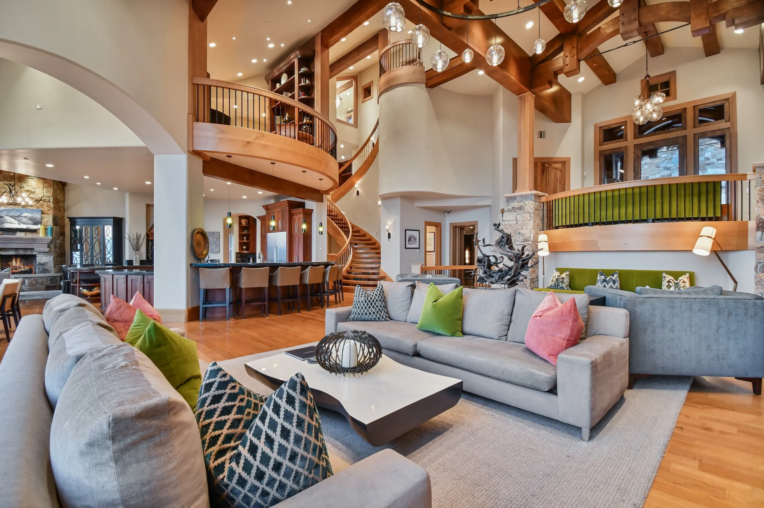 Modern Mountain Villa with Theater, Designer Interiors with Direct Ski Access — photograph 7
