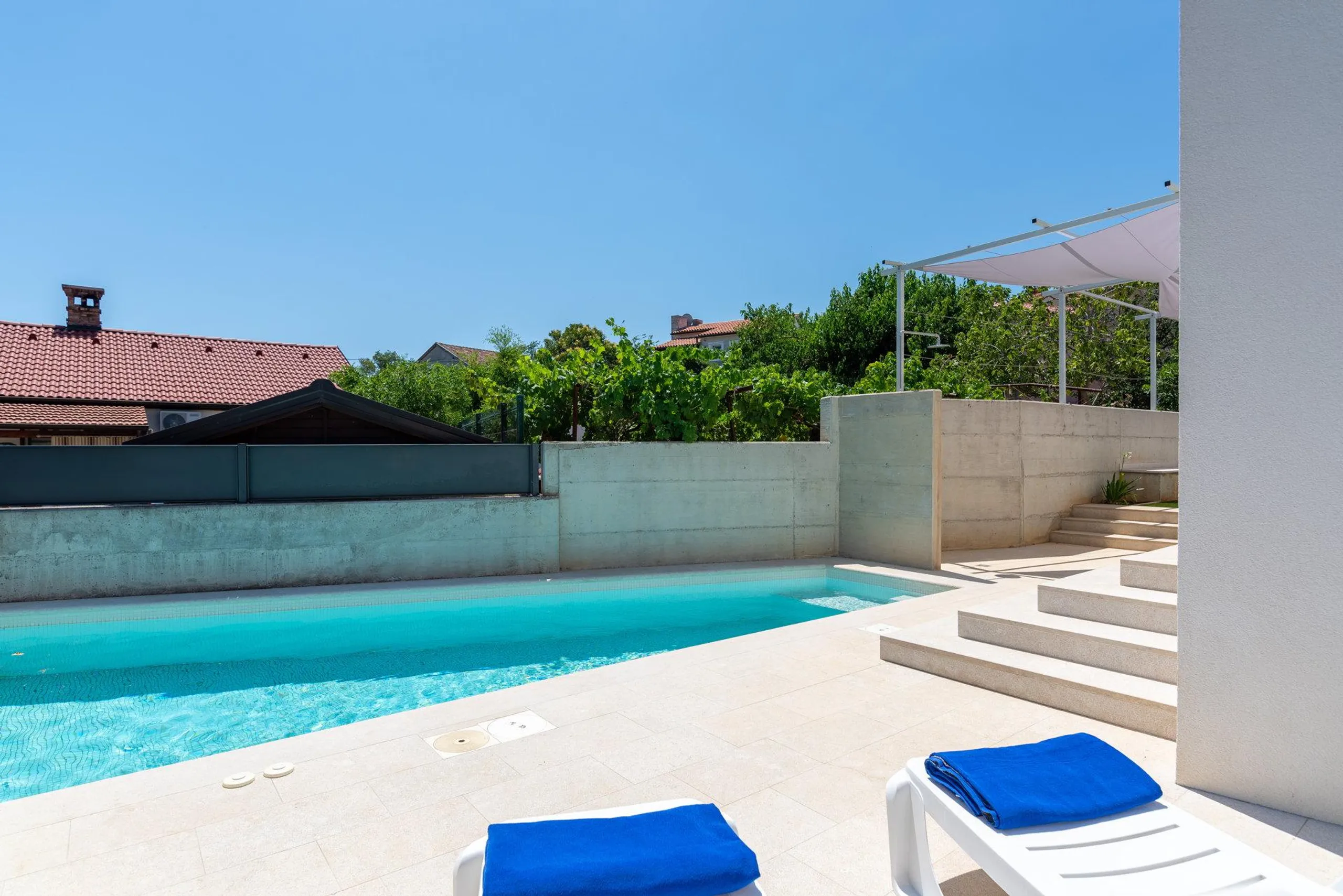 Elegant 4-Star Villa Near Pula with Pool and Beach Access — photograph 4