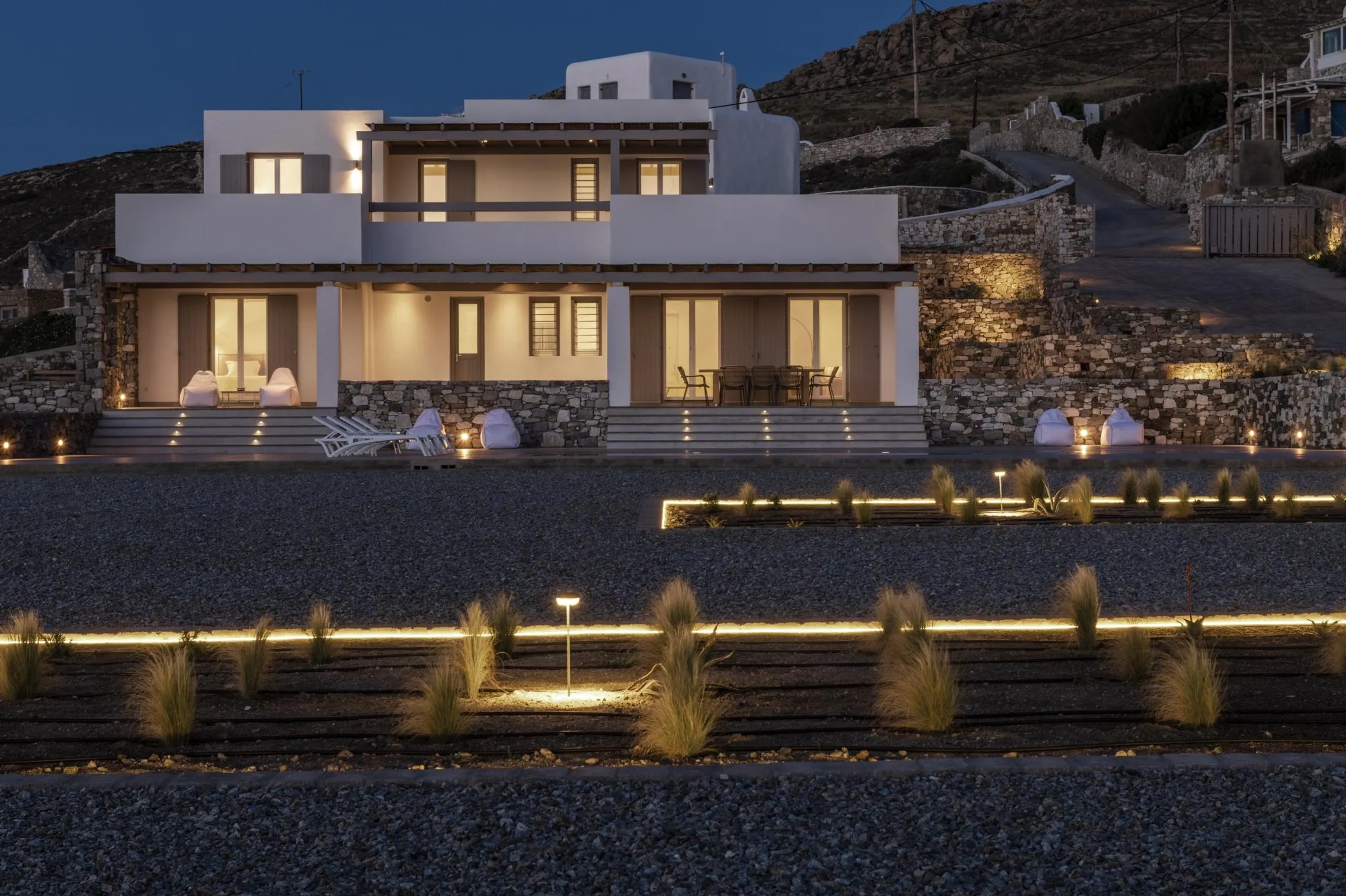 Grandiose Mykonos Estate with Private Pool and Ocean Views — photograph 8