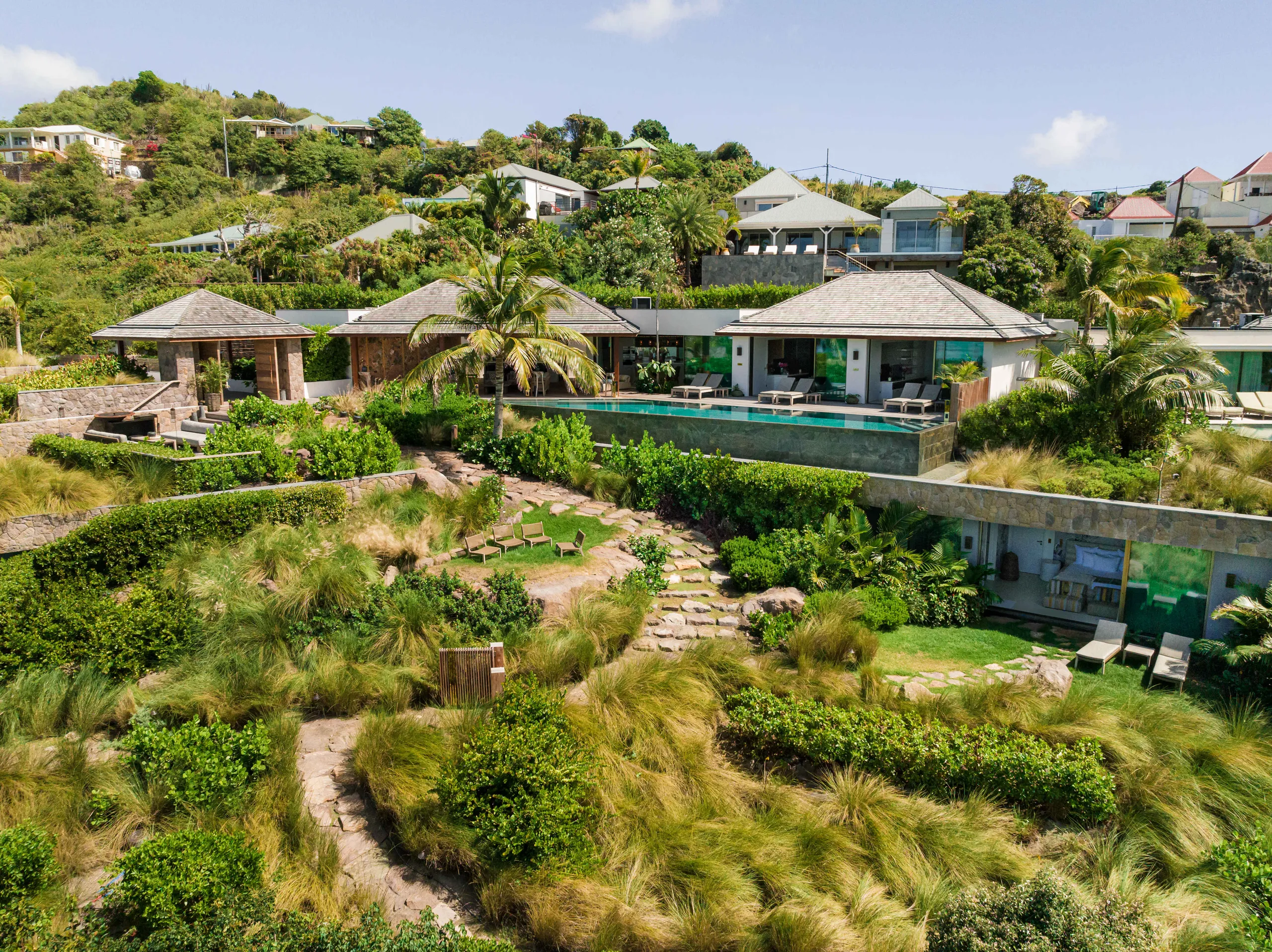 Modern 3BR Villa with Private Pool, Bar & Grand Cul-de-Sac Views, Petit Cul de Sac